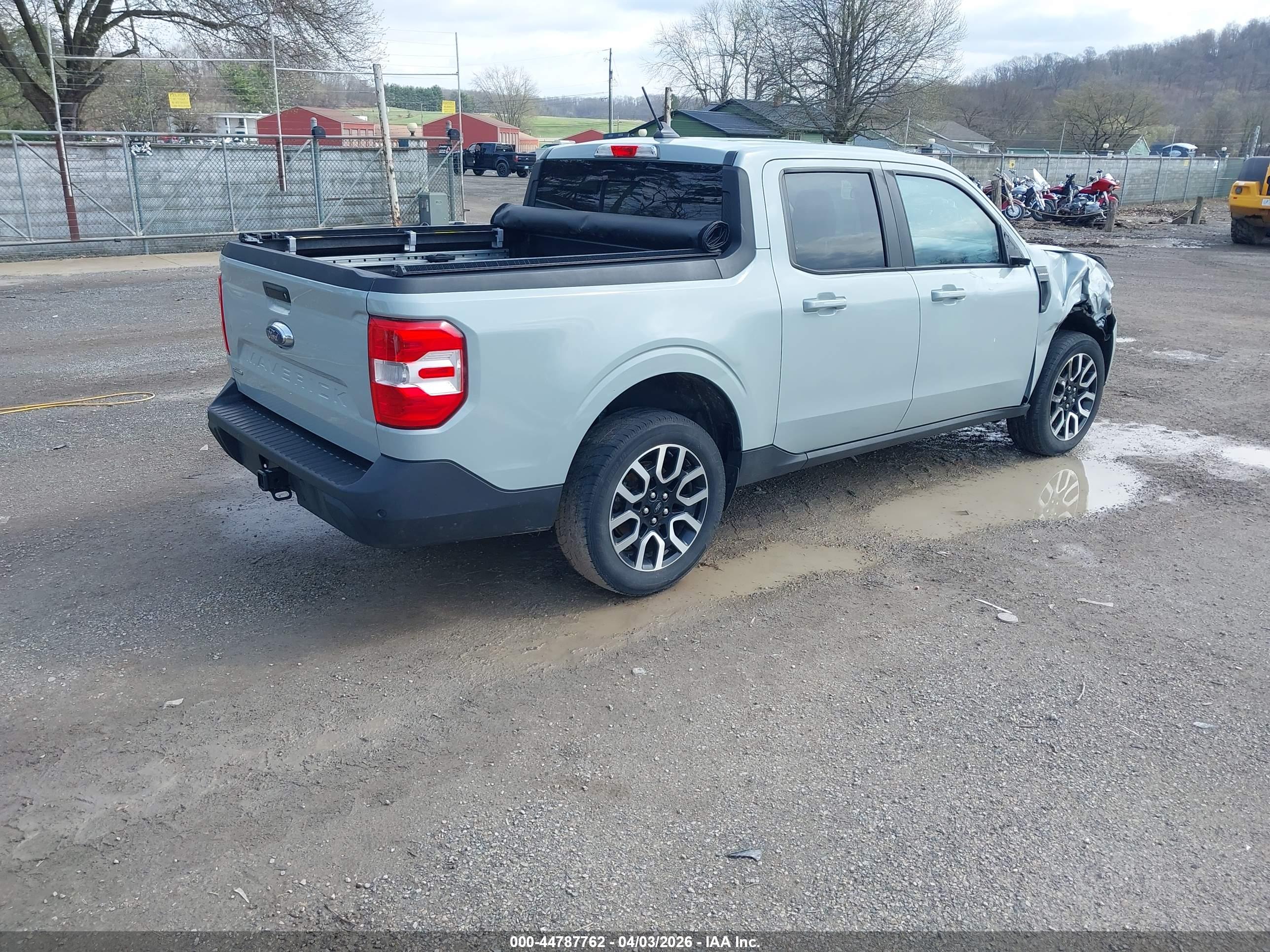 FORD MAVERICK image 4