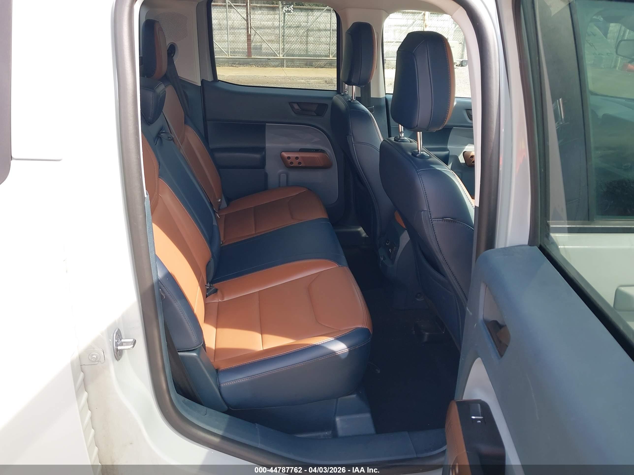 FORD MAVERICK image 8