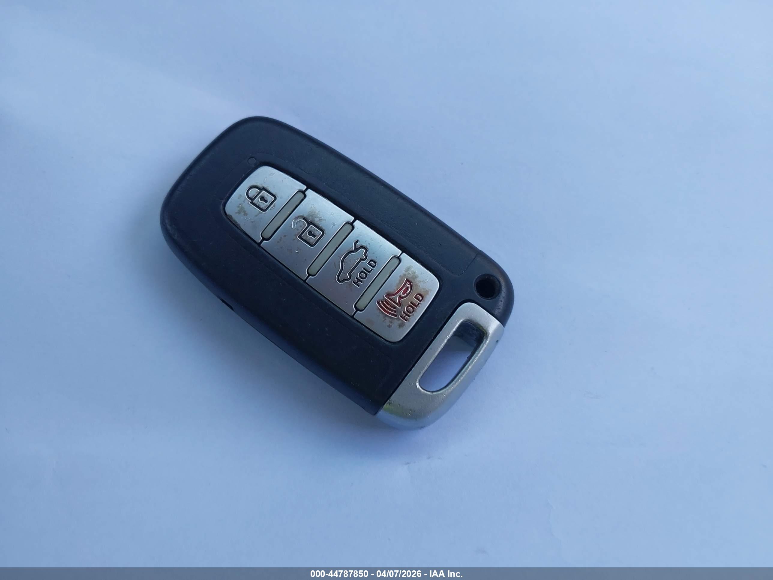 HYUNDAI SONATA image 11