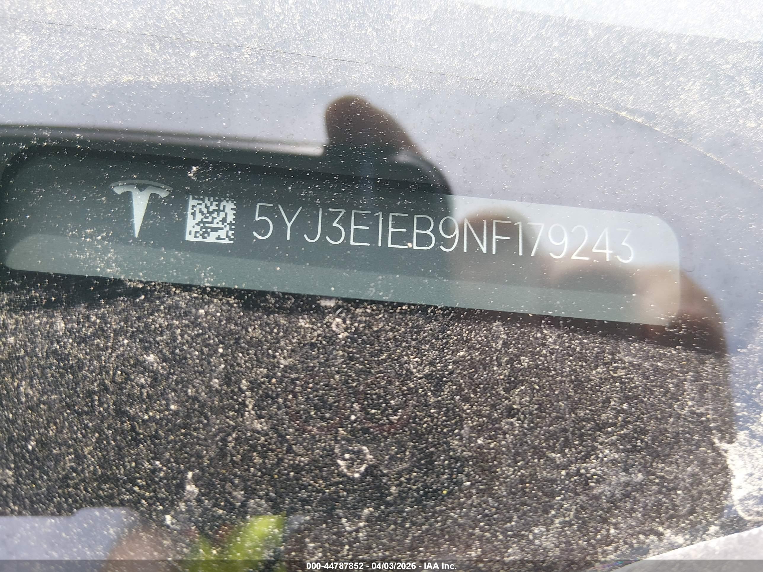 TESLA MODEL image 9