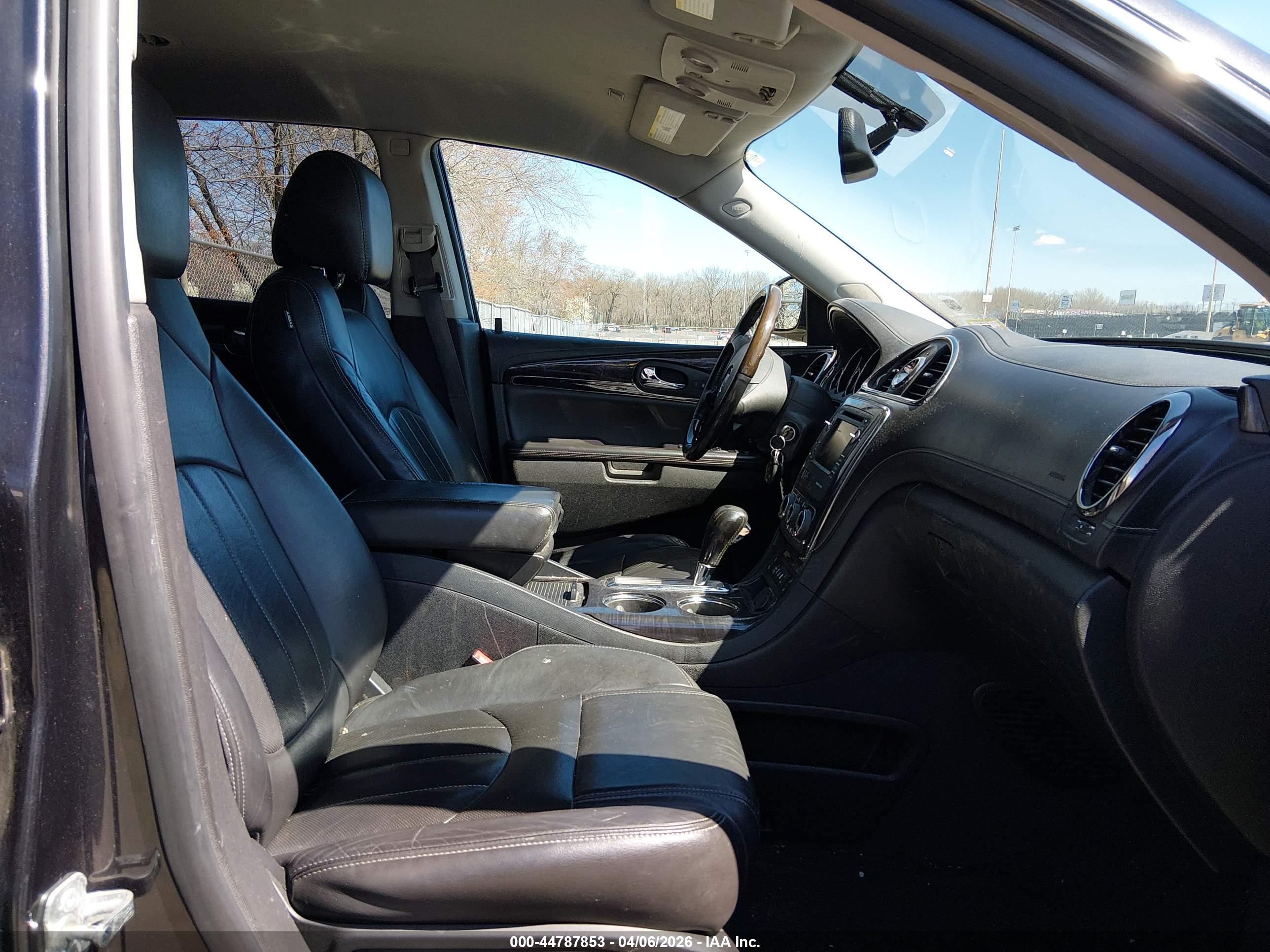 BUICK ENCLAVE image 5