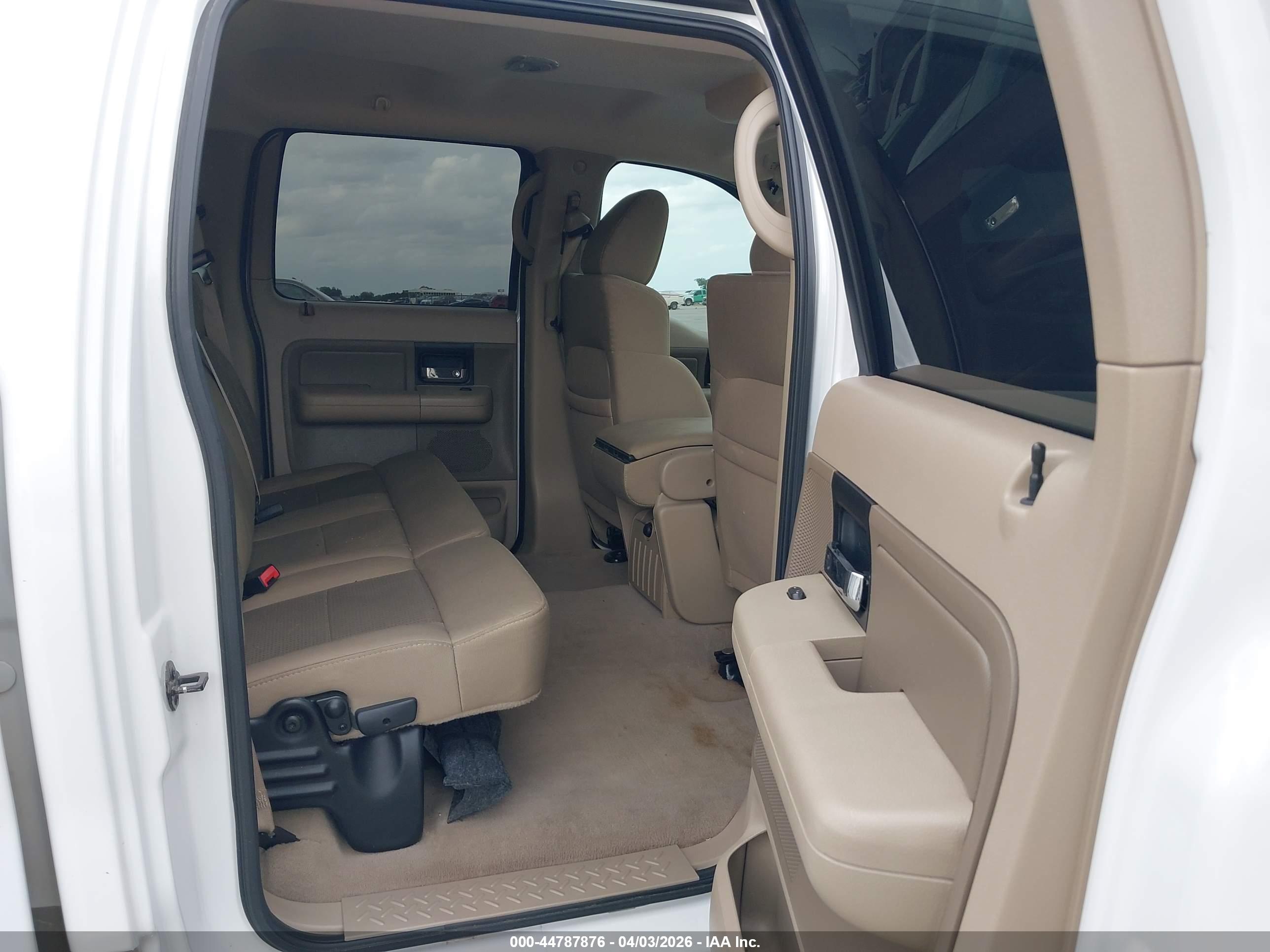 FORD F-150 image 8