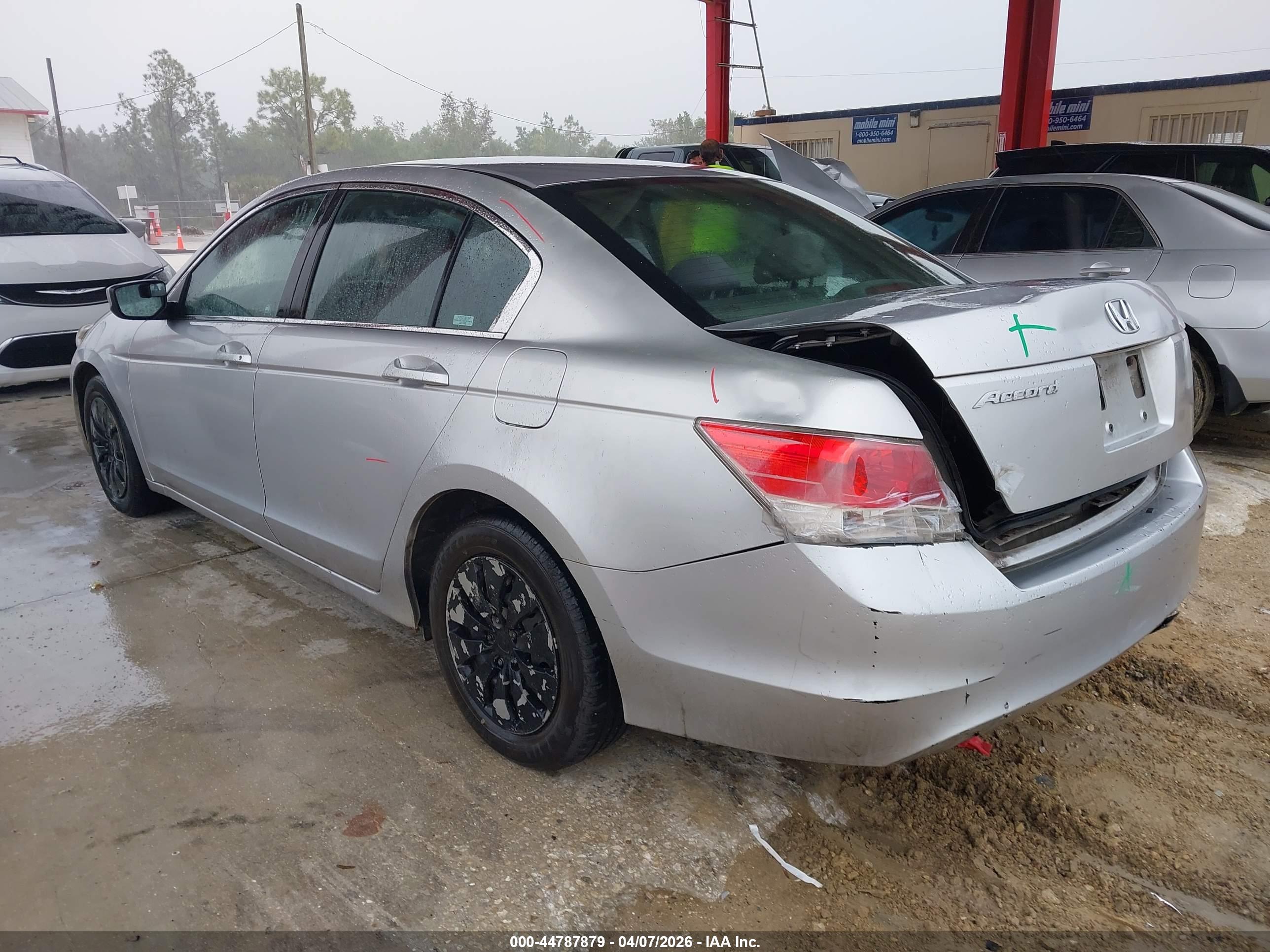 HONDA ACCORD image 3