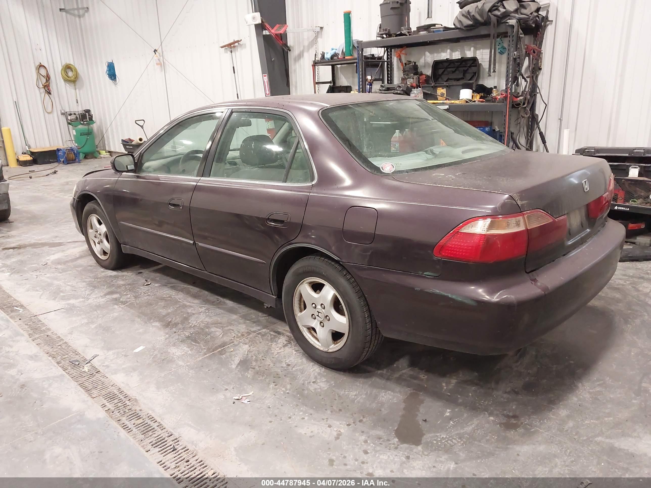 HONDA ACCORD image 3