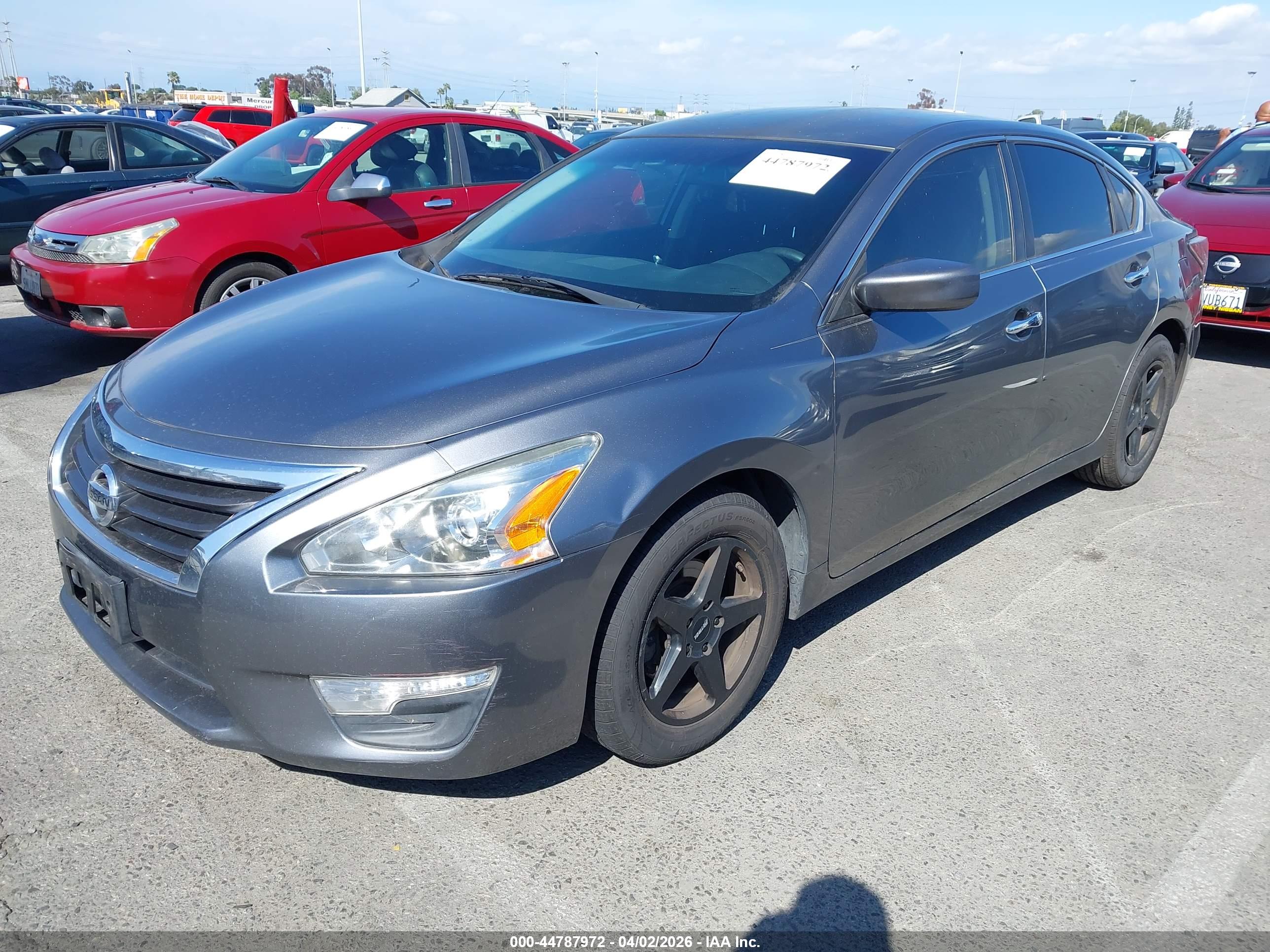 NISSAN ALTIMA image 2