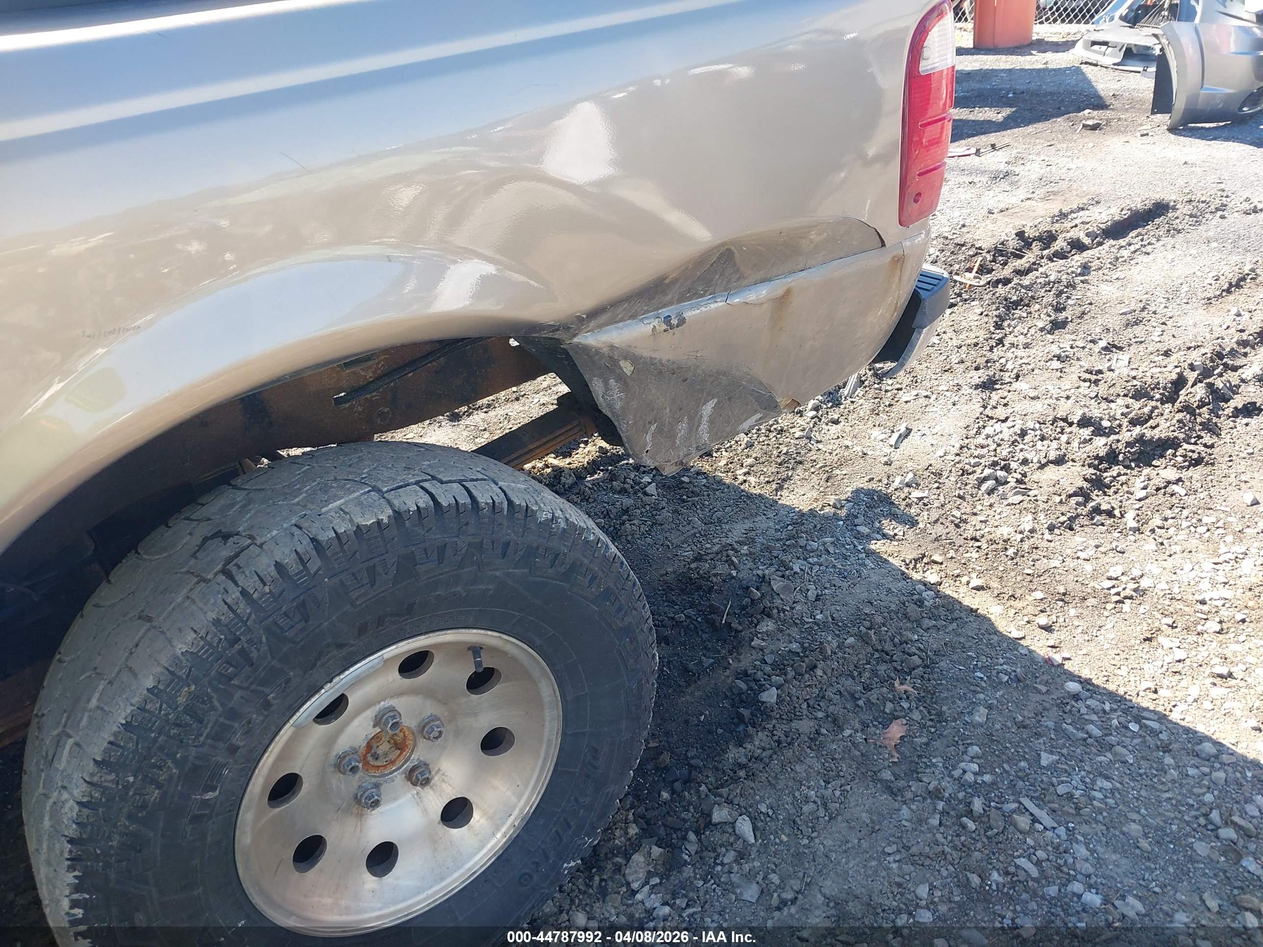 FORD RANGER image 6