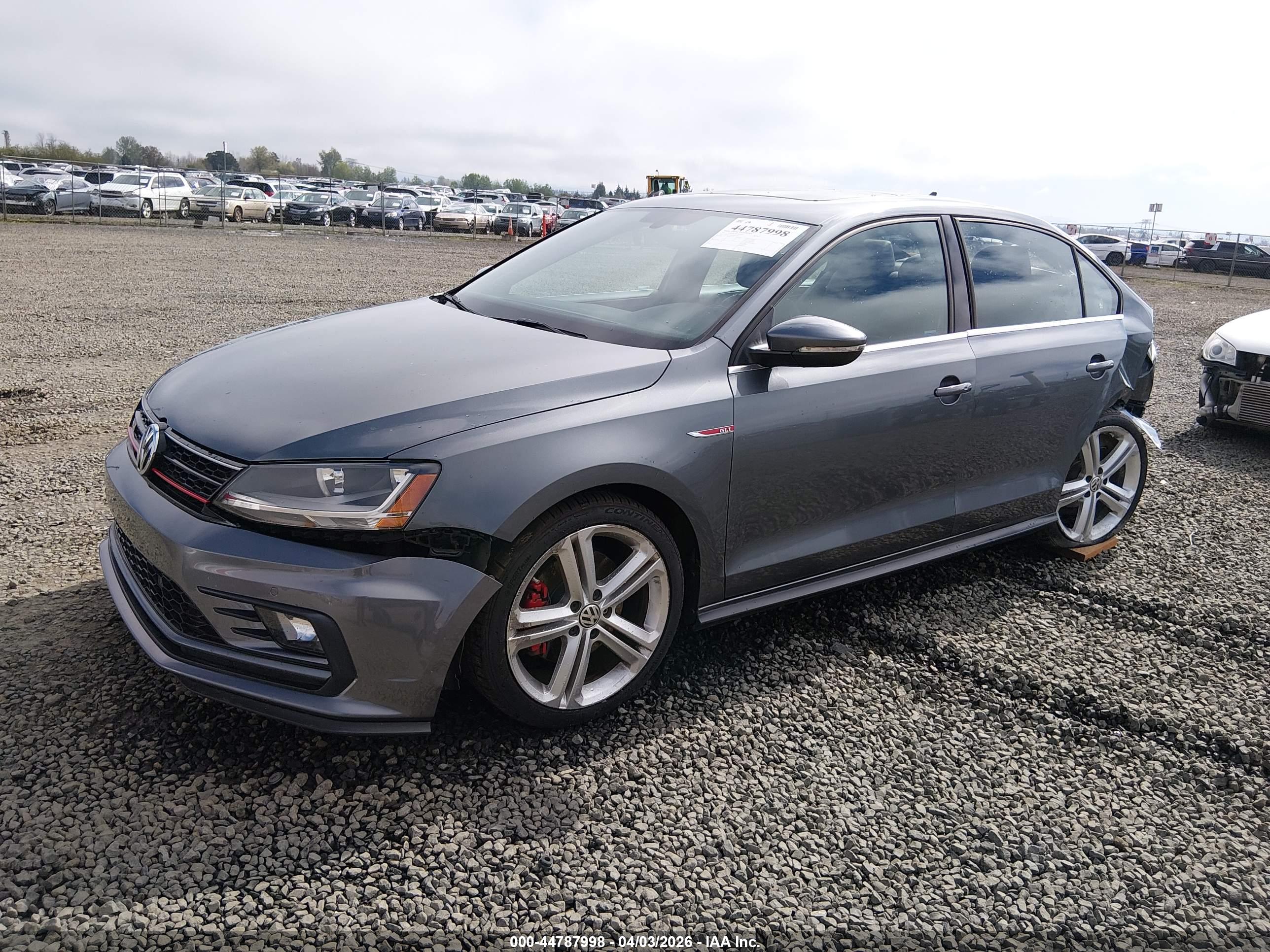 VOLKSWAGEN JETTA image 2