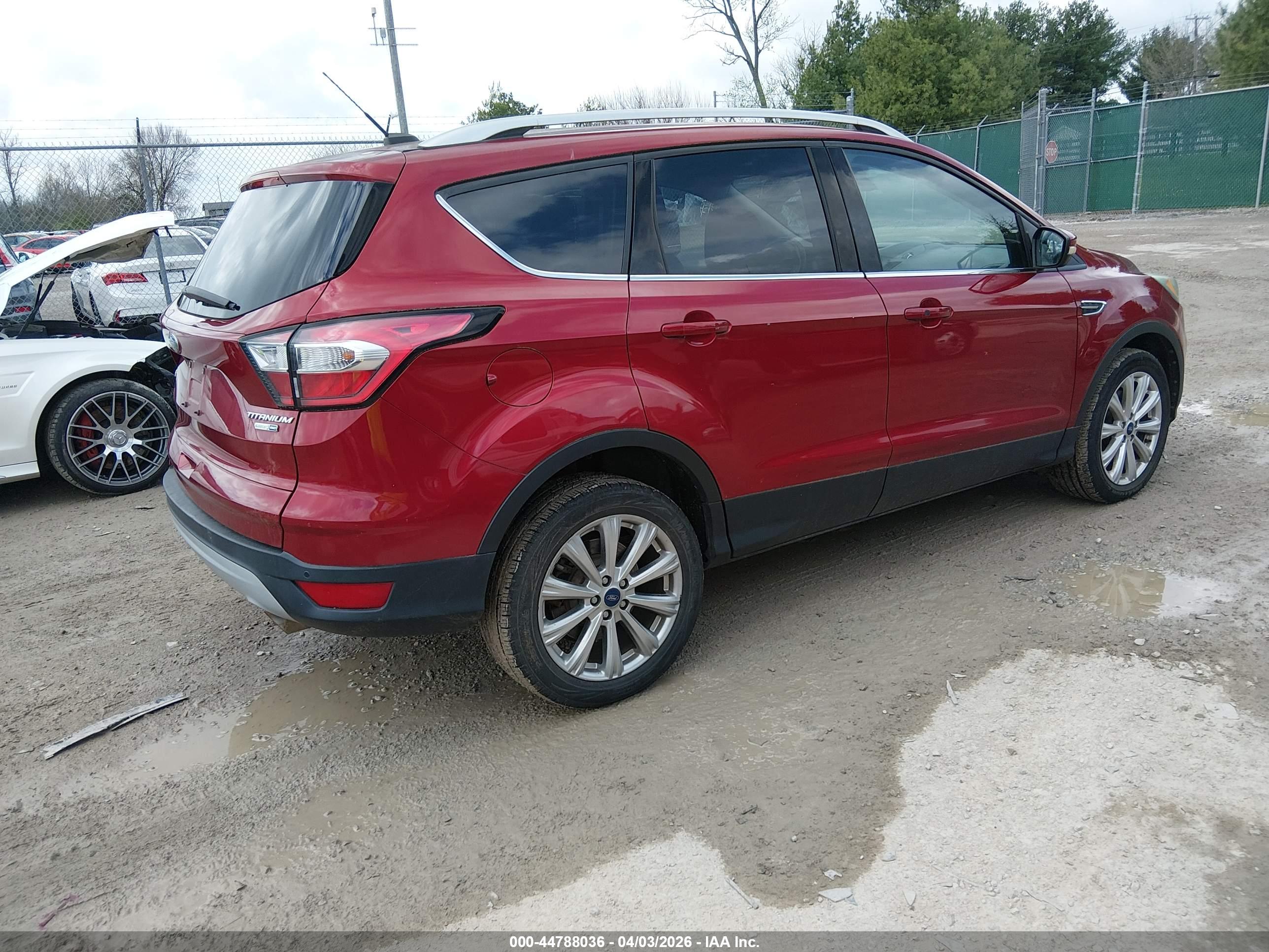 FORD ESCAPE image 4