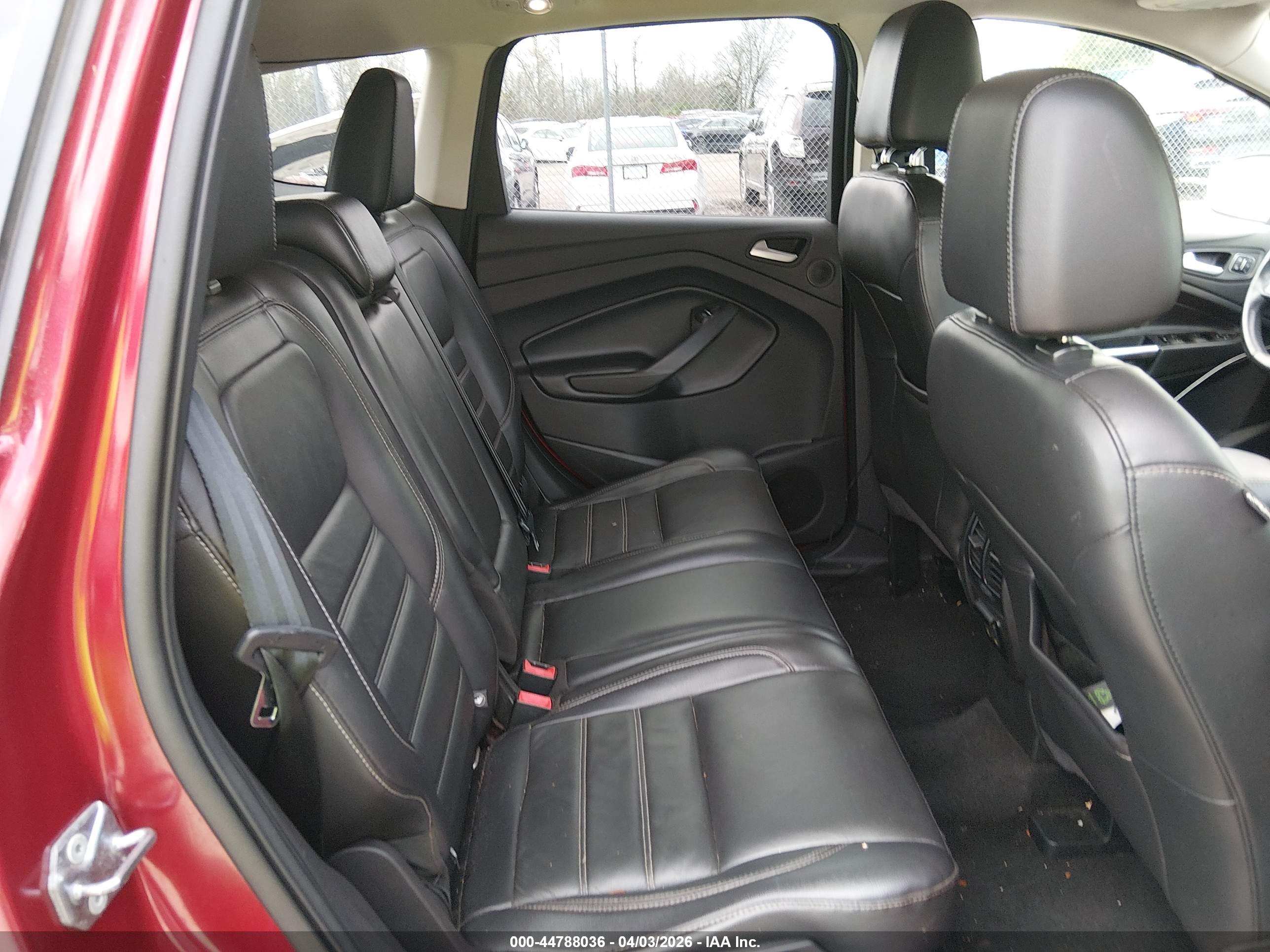 FORD ESCAPE image 8