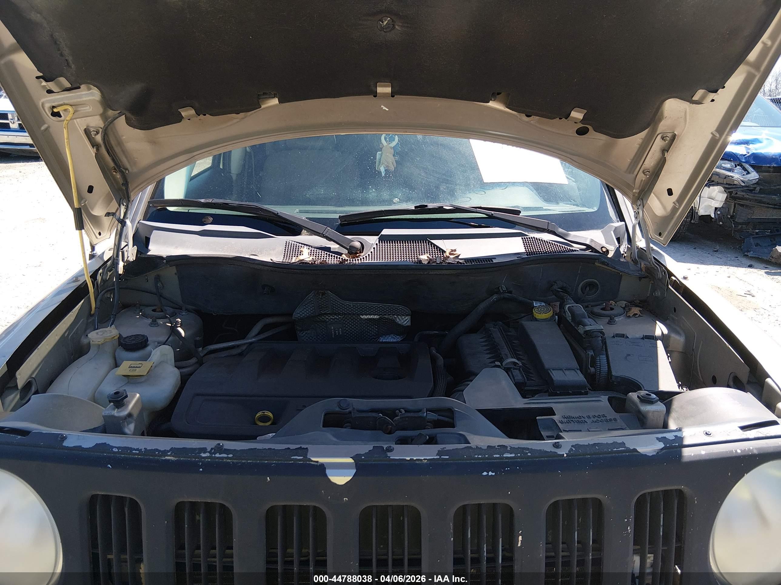 JEEP PATRIOT image 10