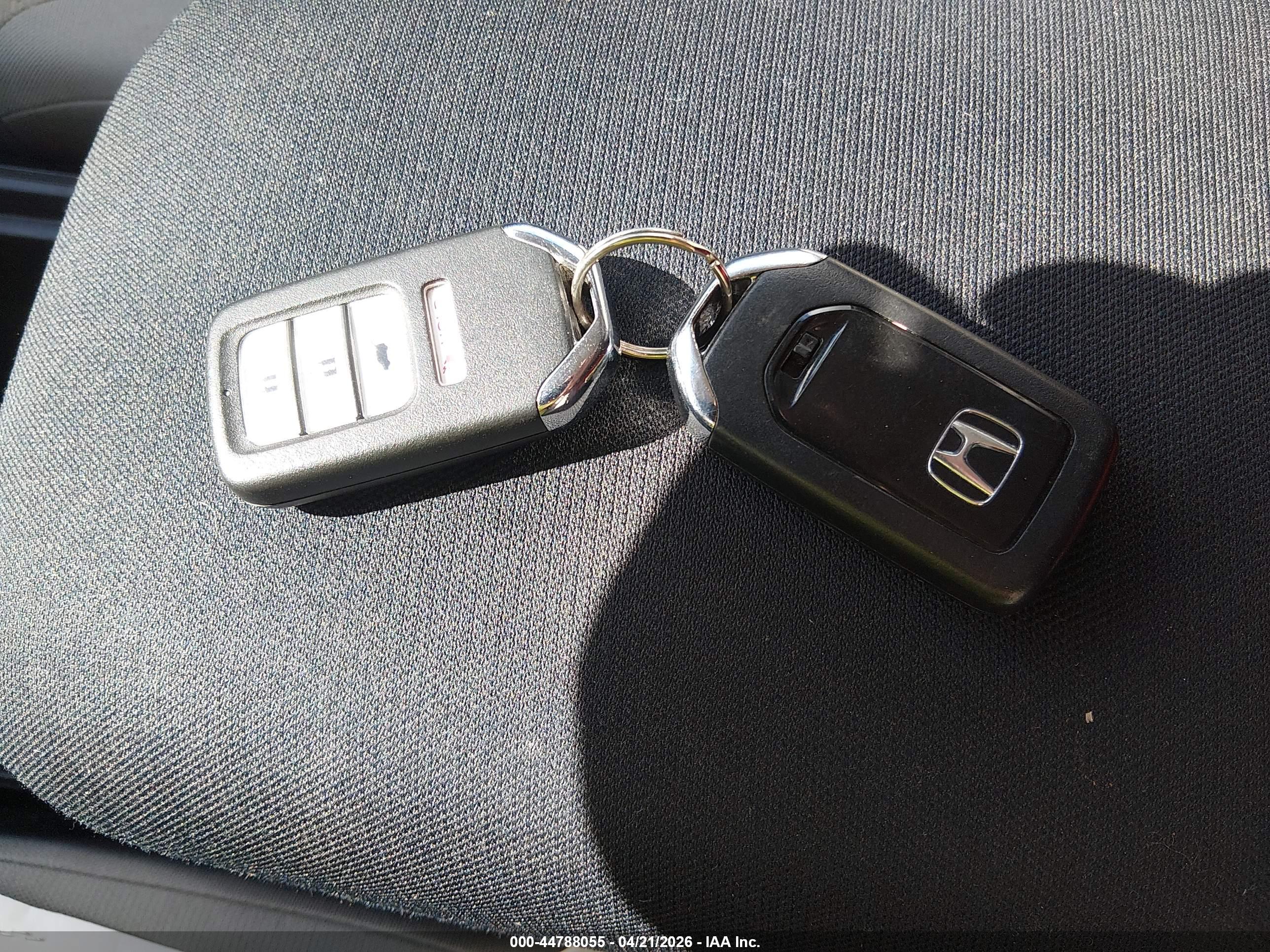 HONDA CR-V image 11