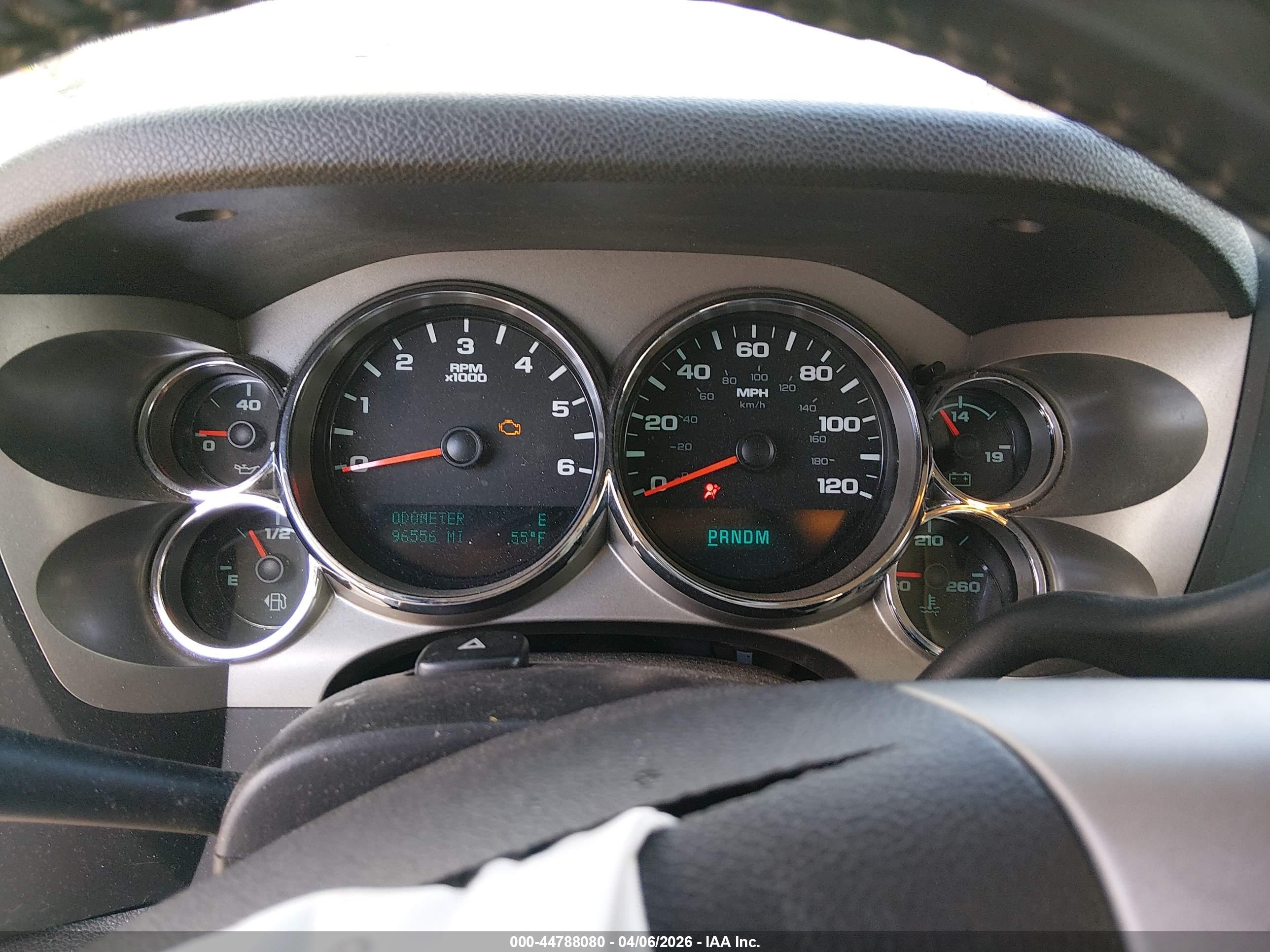 CHEVROLET SILVERADO image 7