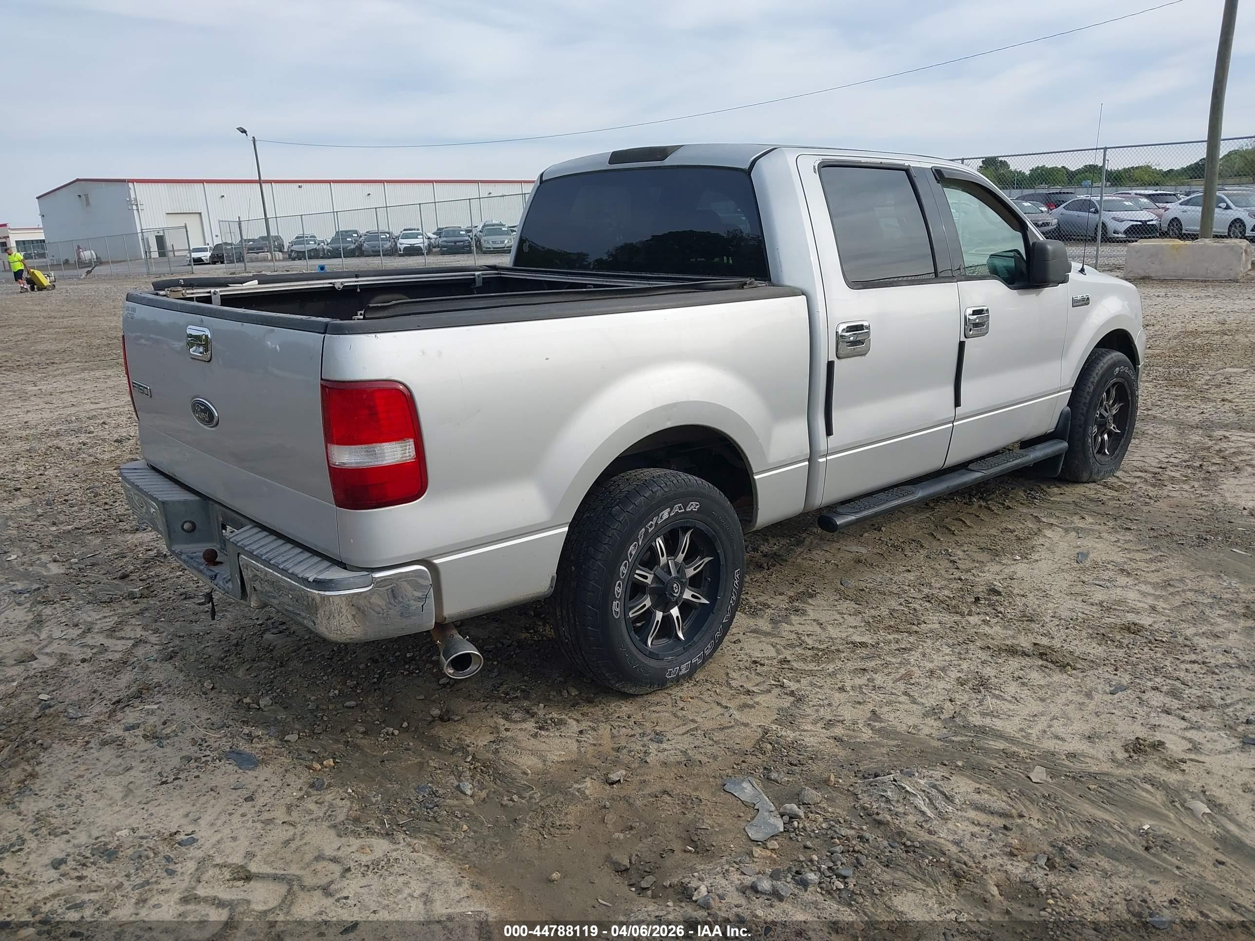 FORD F-150 image 4
