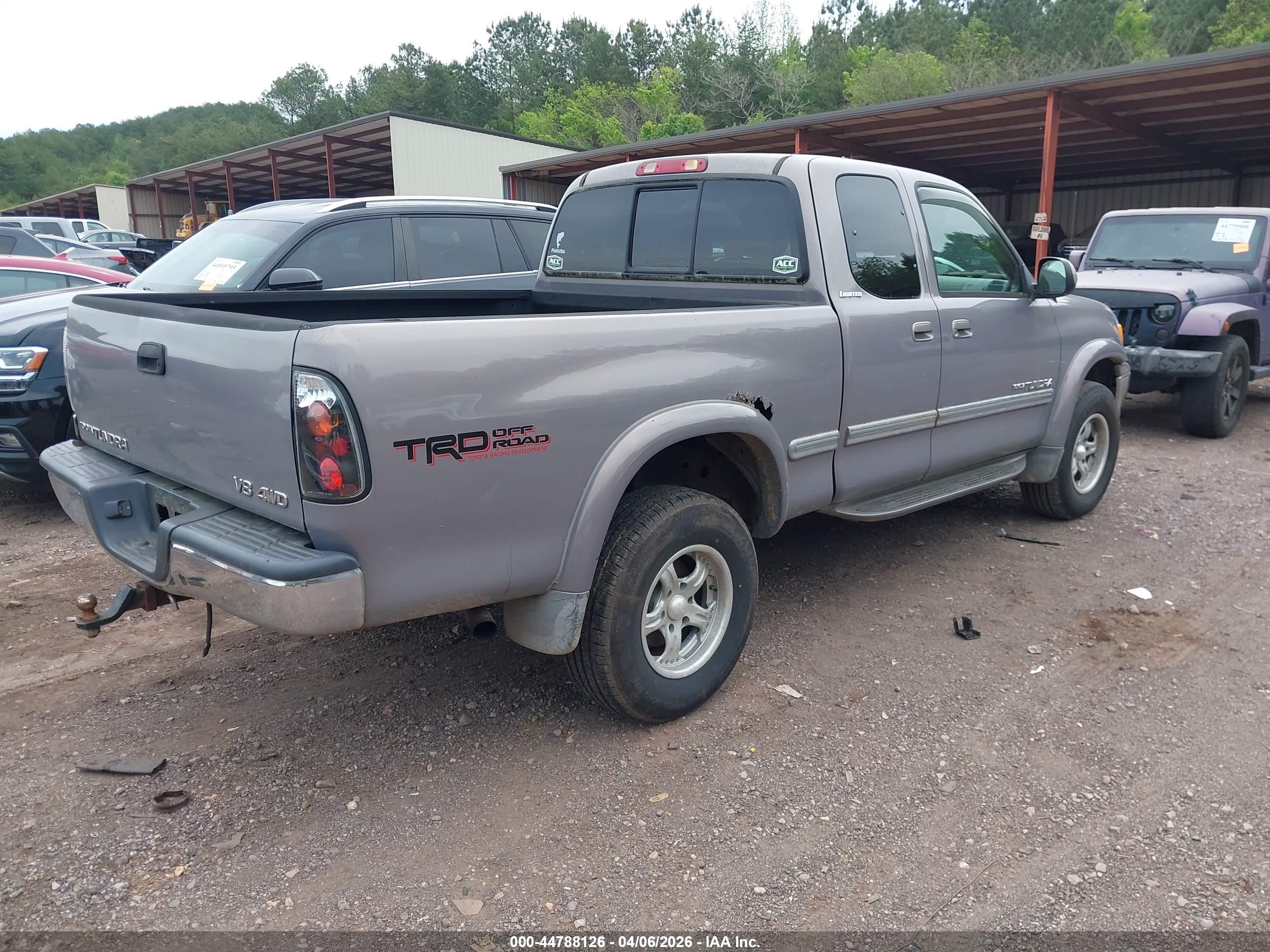 TOYOTA TUNDRA image 4