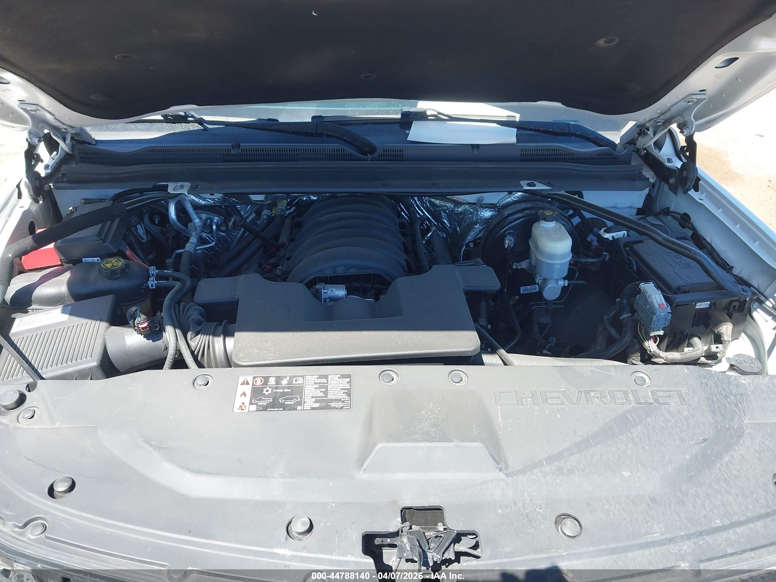 CHEVROLET TAHOE image 10