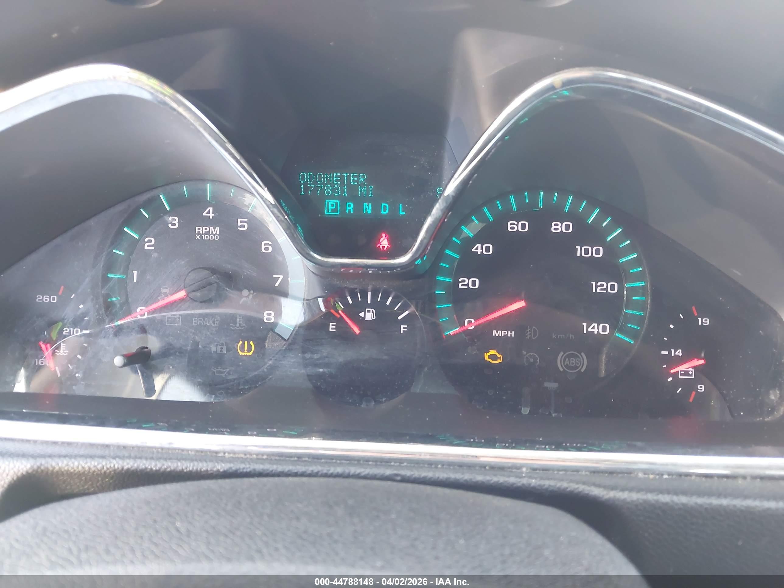 CHEVROLET TRAVERSE image 7