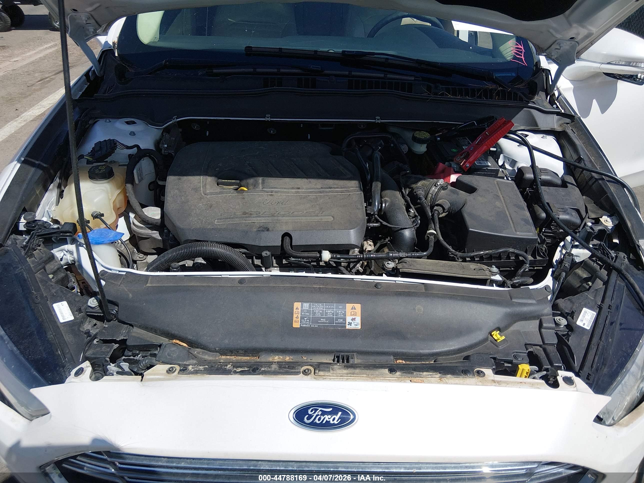 FORD FUSION image 10