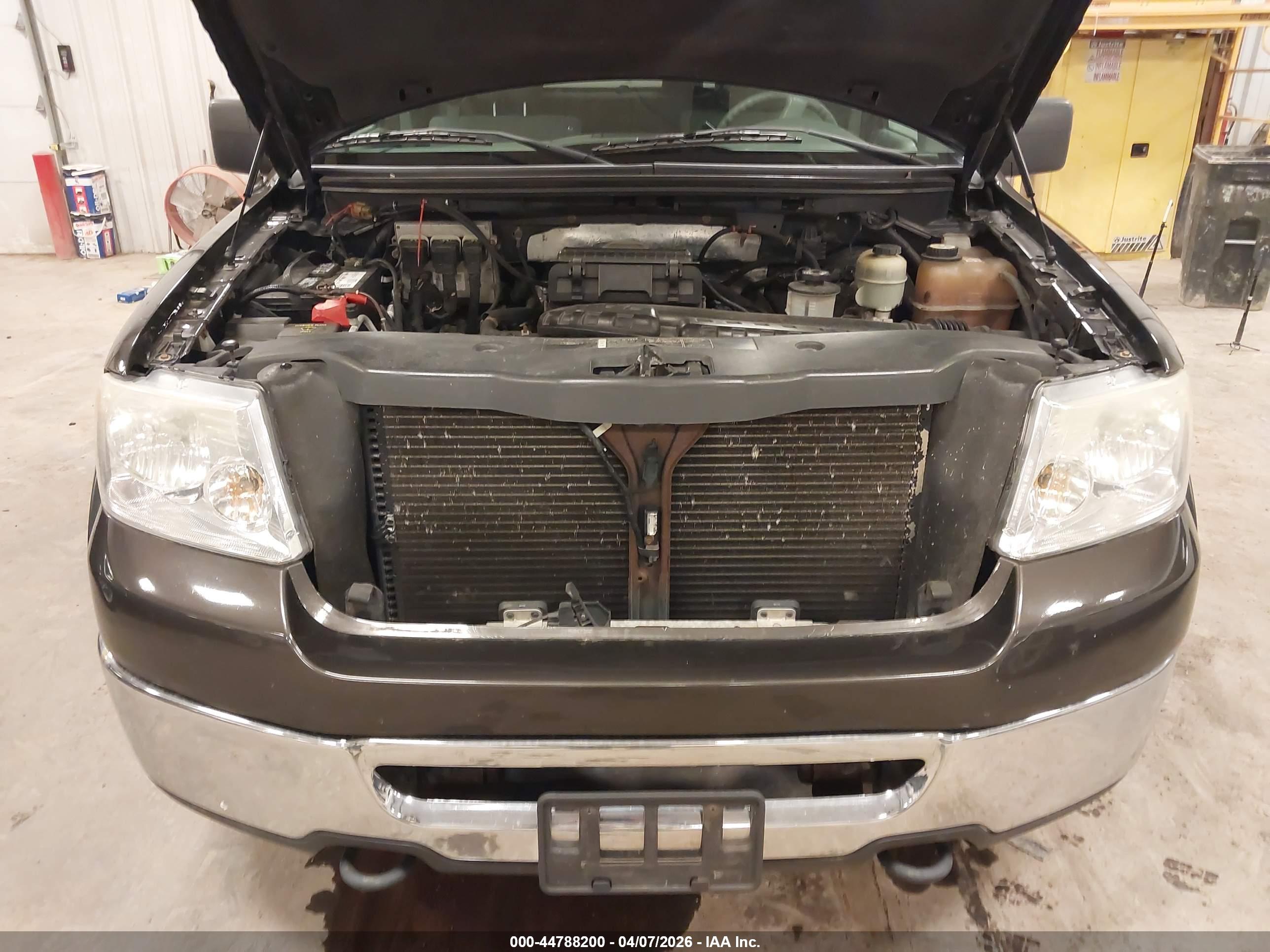 FORD F-150 image 10