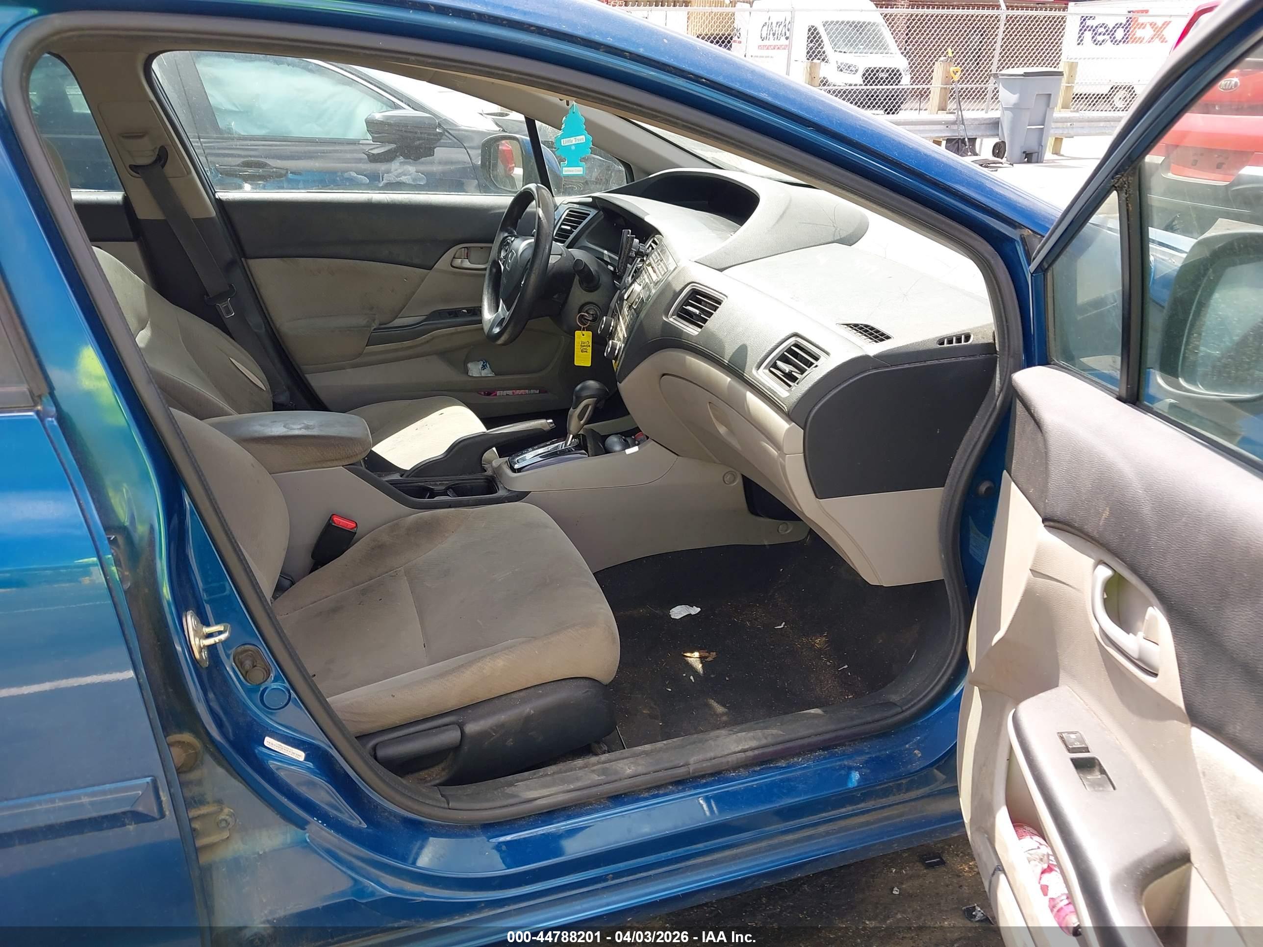 HONDA CIVIC image 5