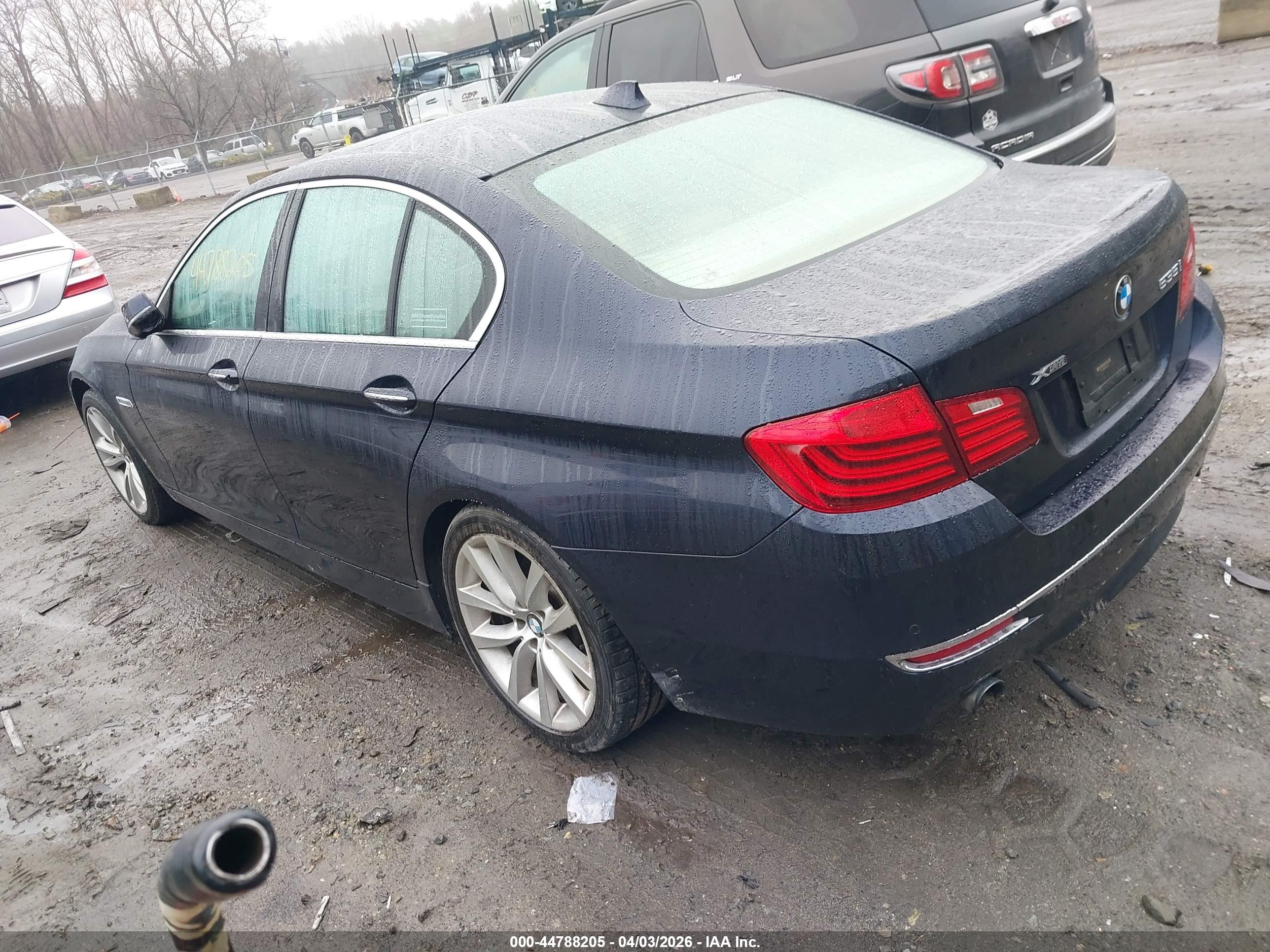 BMW 535I image 3