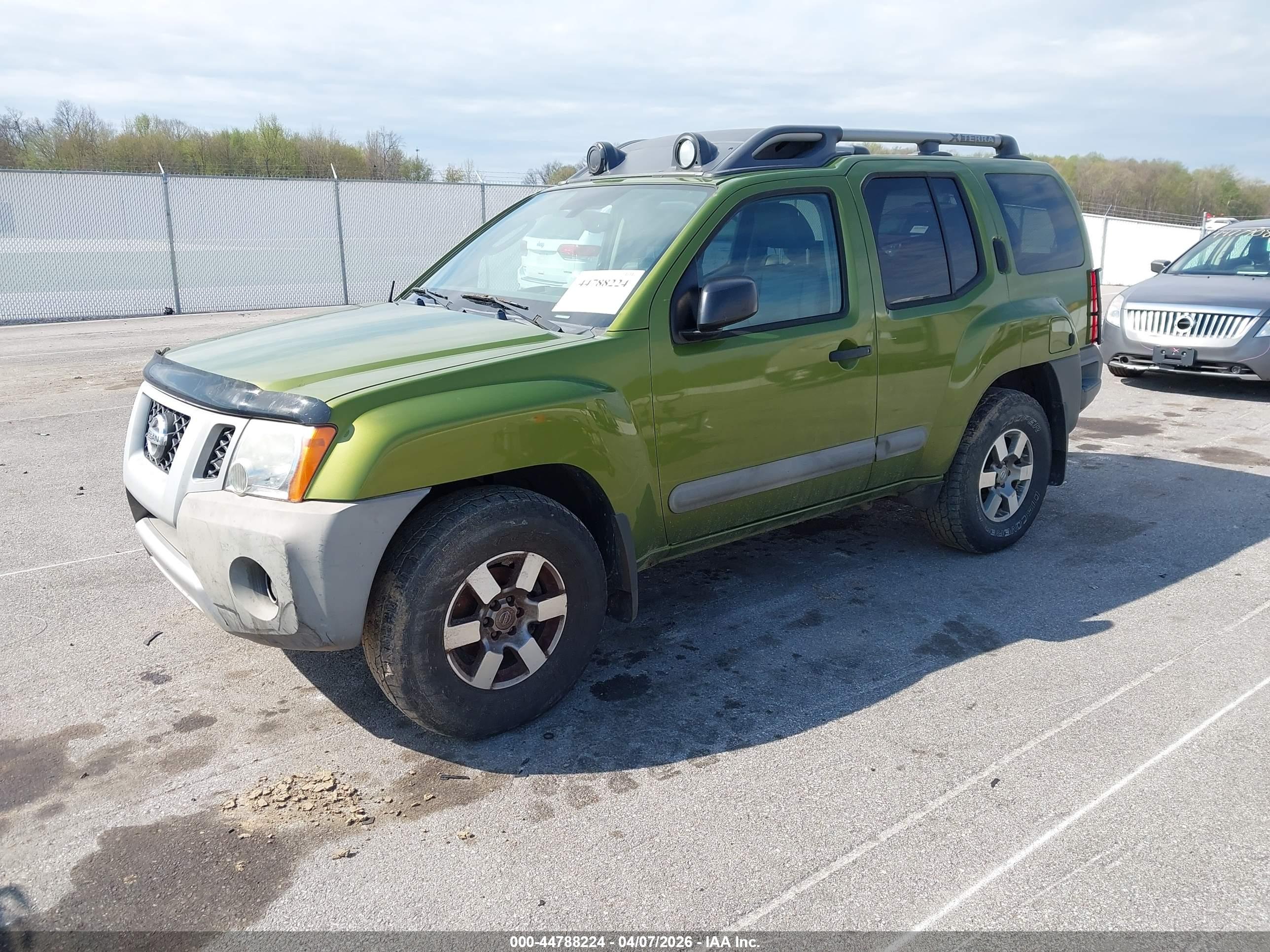 NISSAN XTERRA image 2