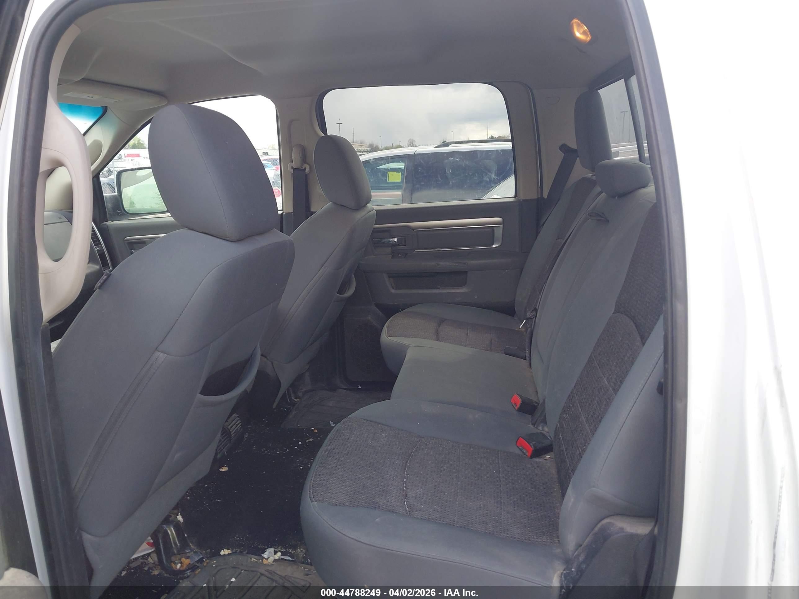 RAM 3500 image 8