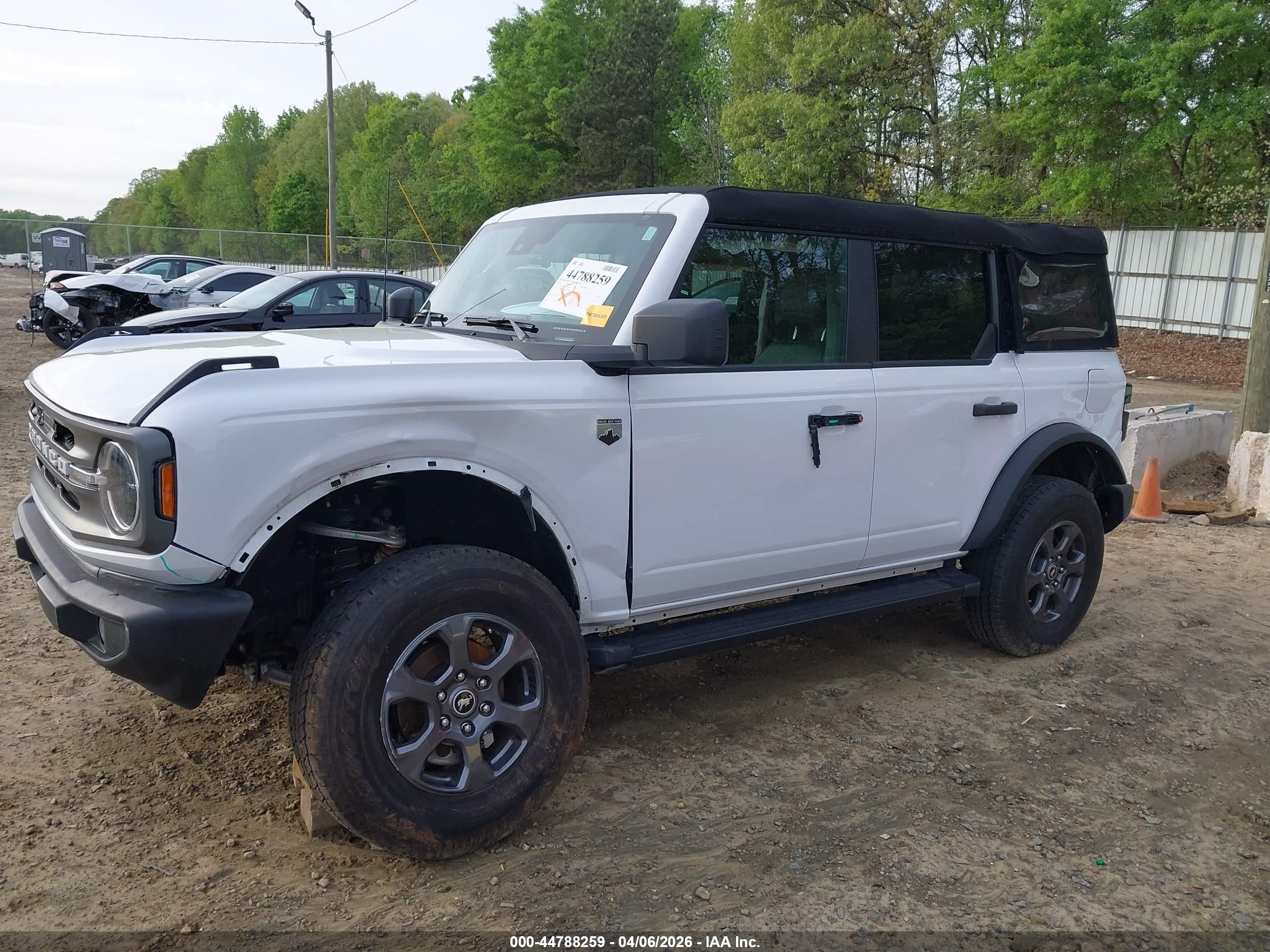 FORD BRONCO image 6