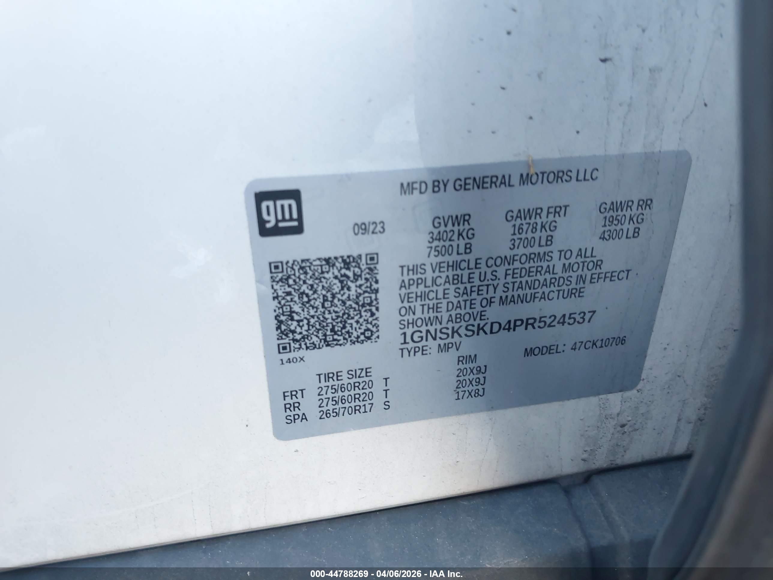 CHEVROLET TAHOE image 9
