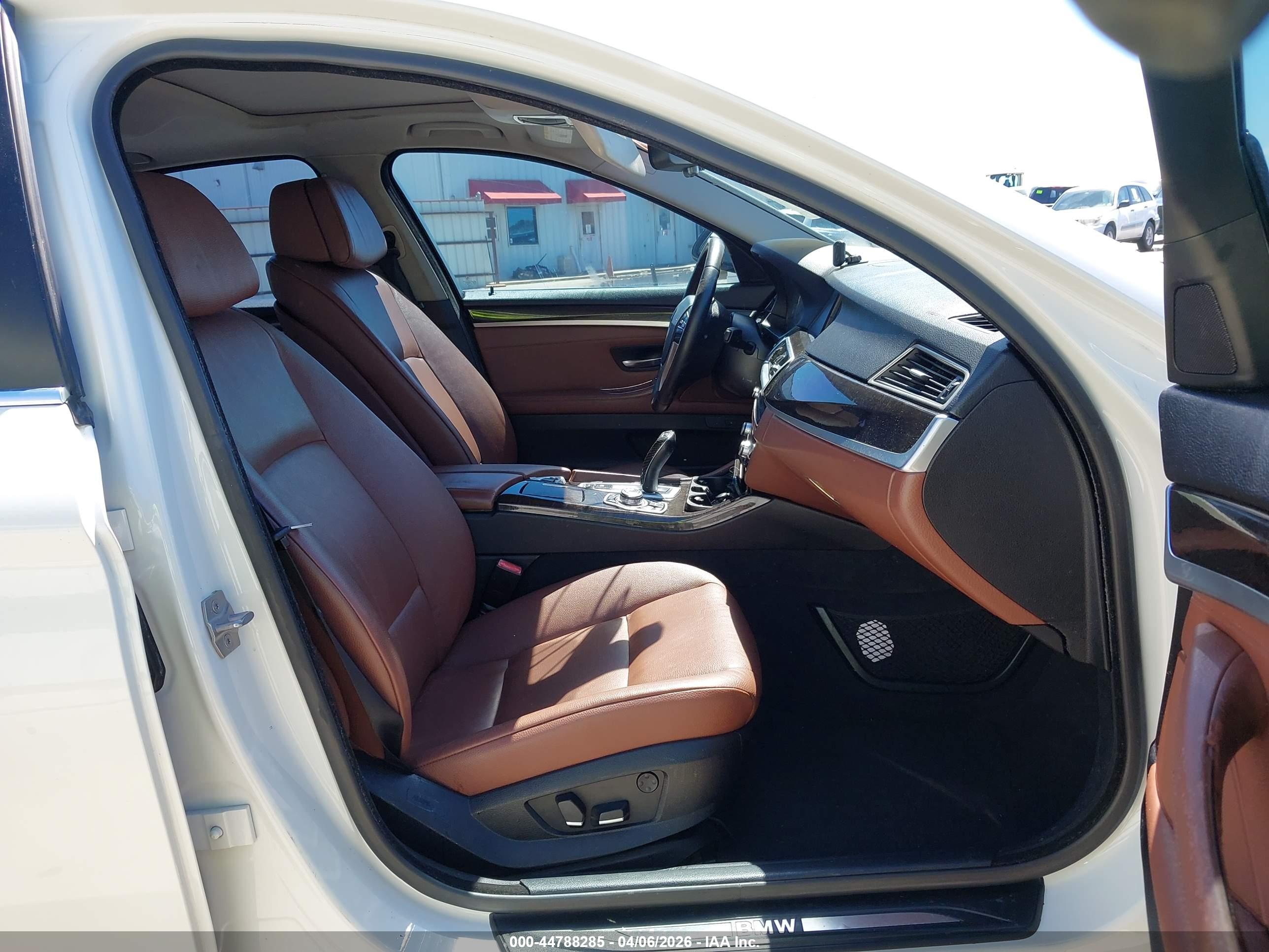 BMW 535I image 5
