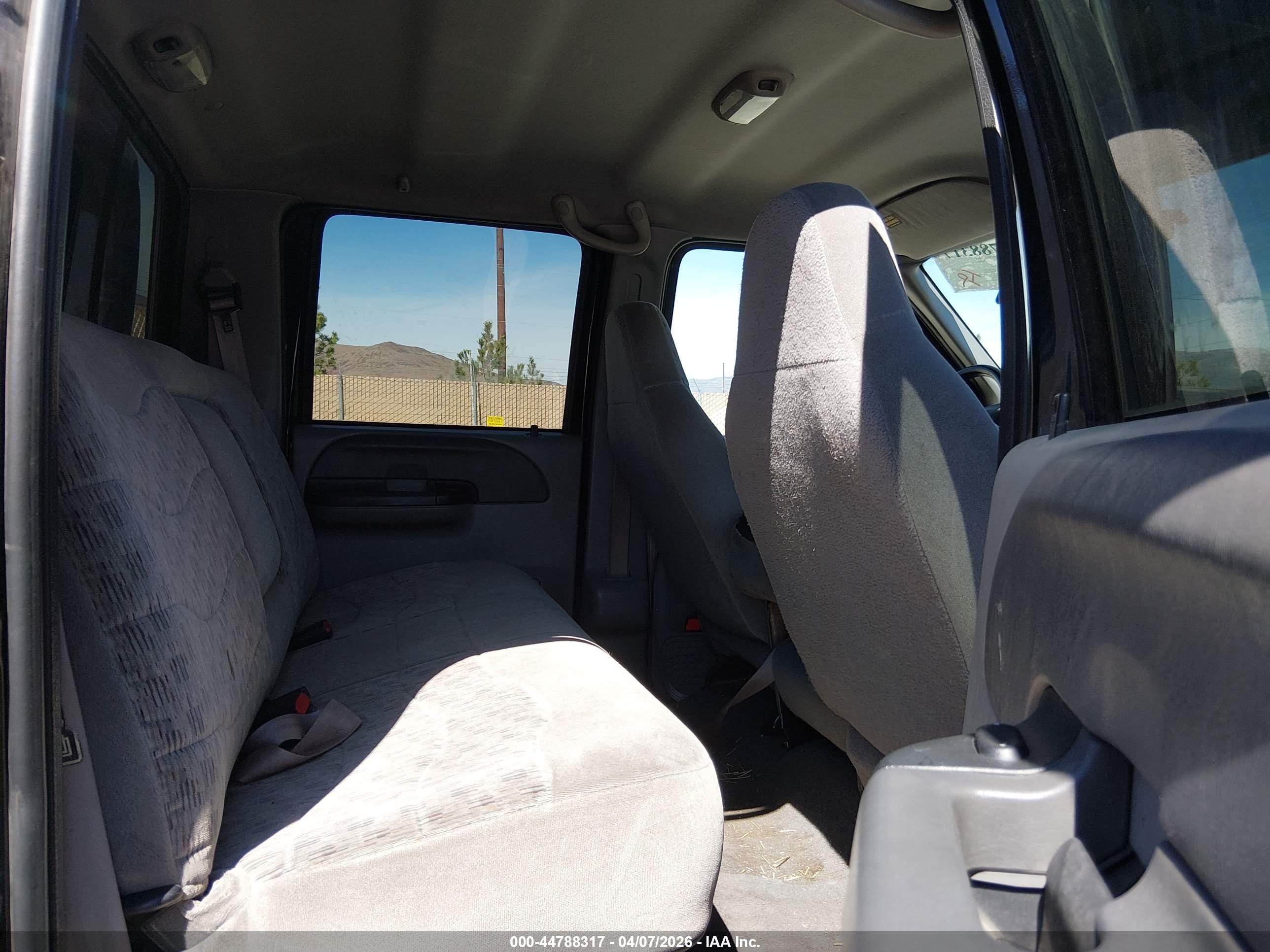 FORD F-250 image 8