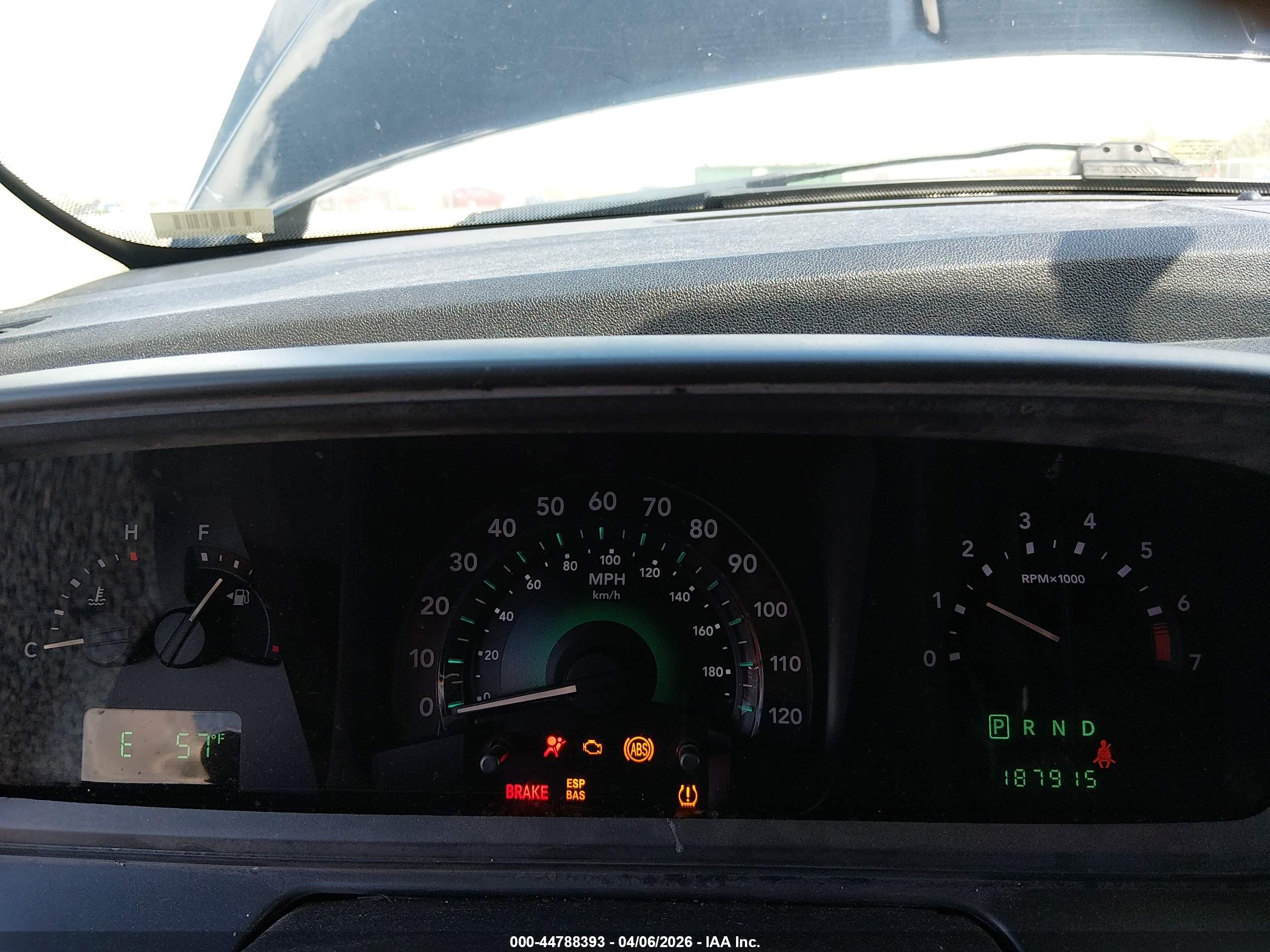 DODGE JOURNEY image 7