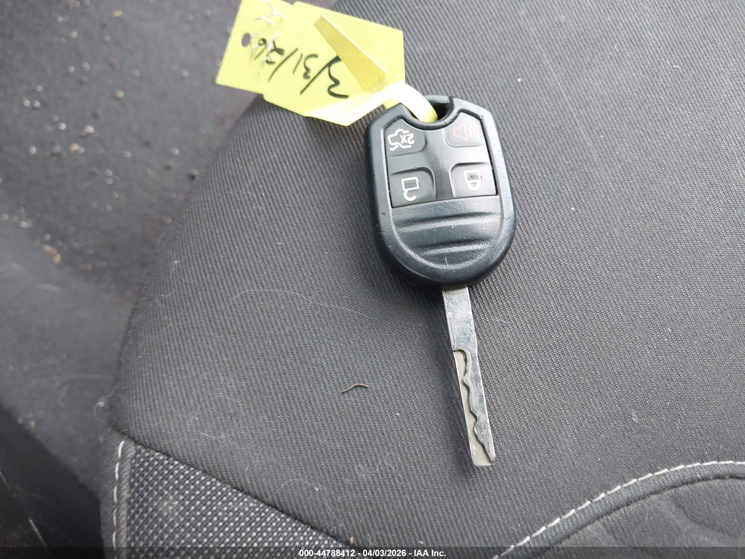 FORD FIESTA image 11