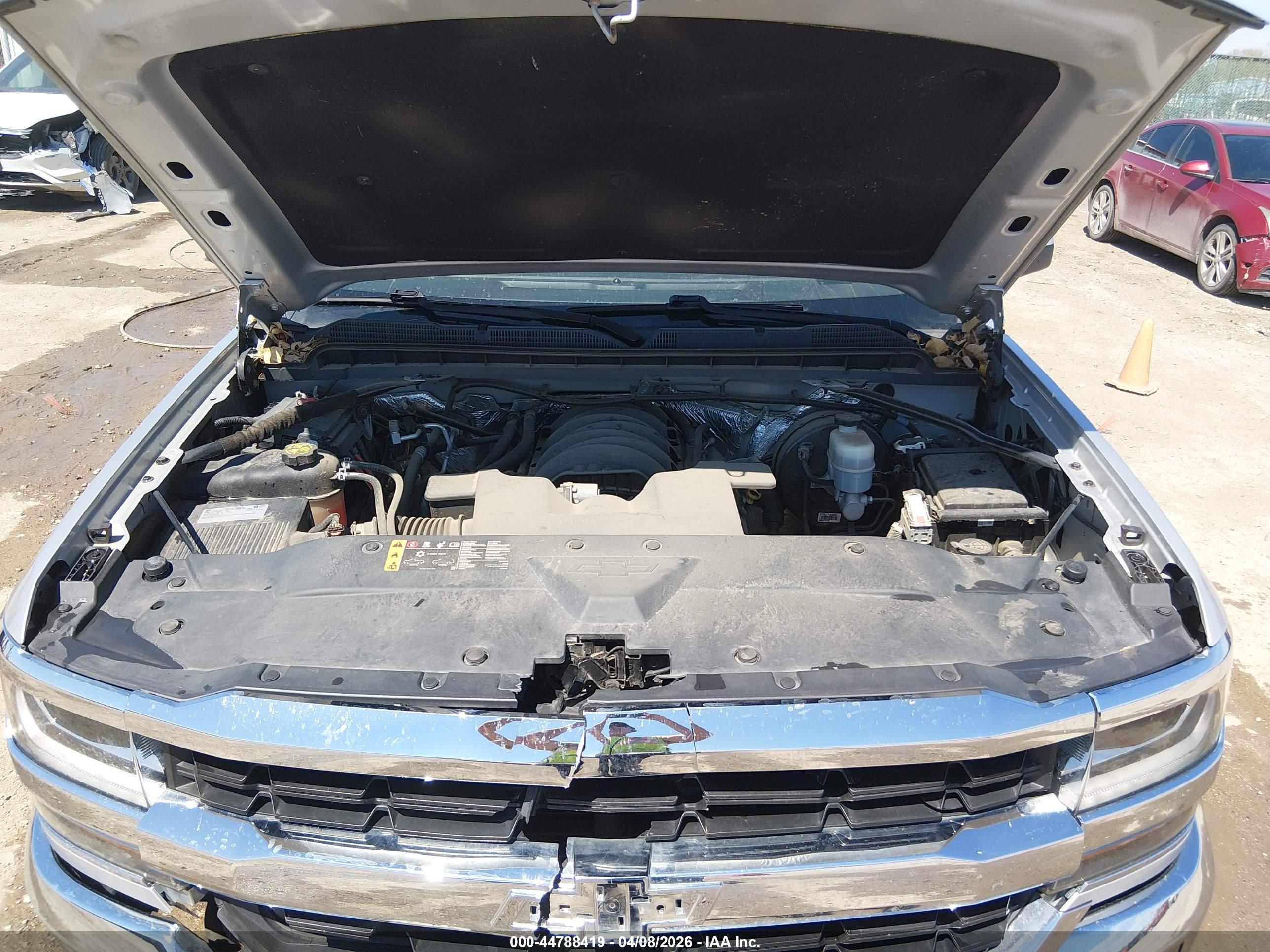 CHEVROLET SILVERADO image 10