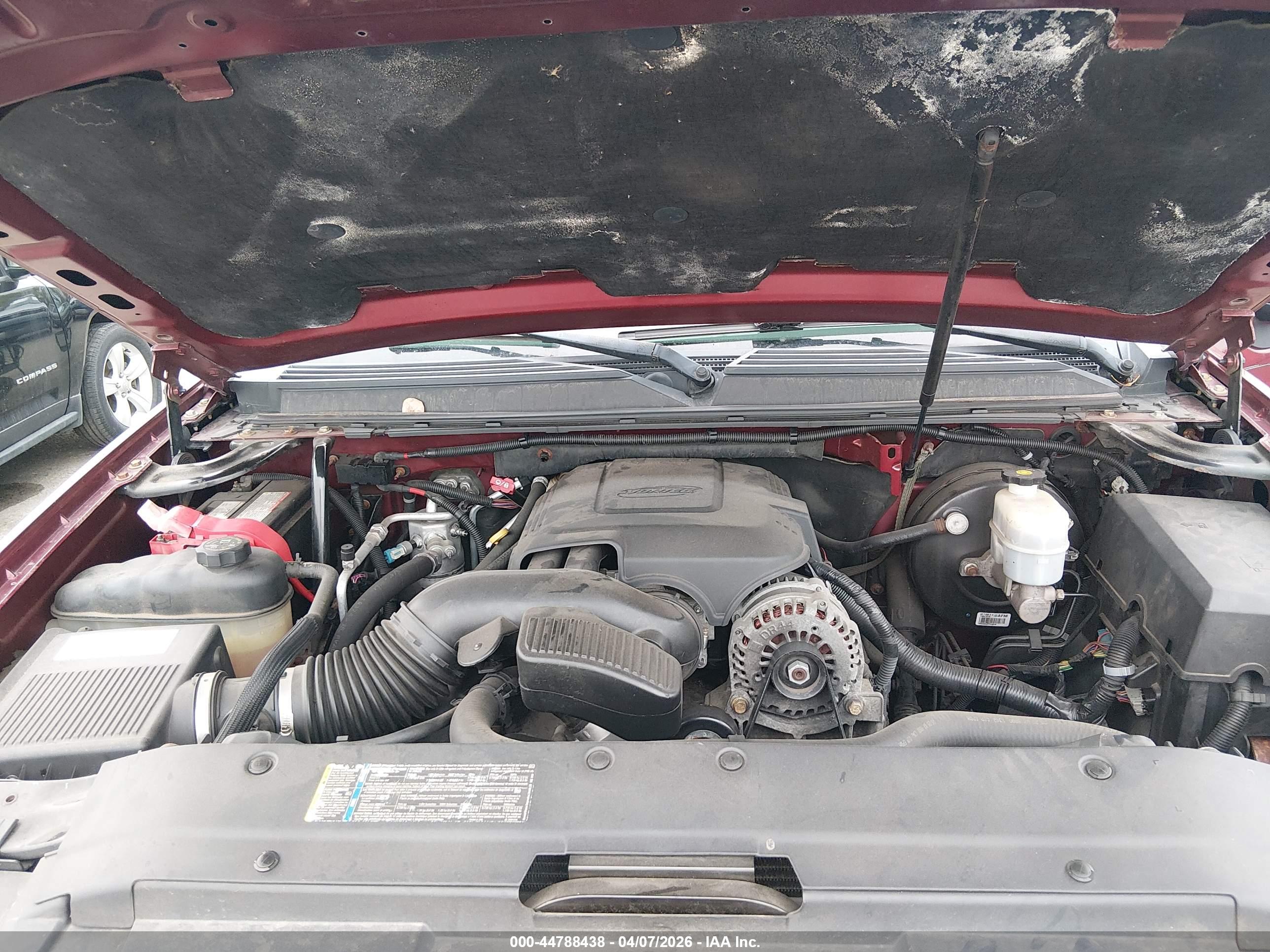 CHEVROLET TAHOE image 10