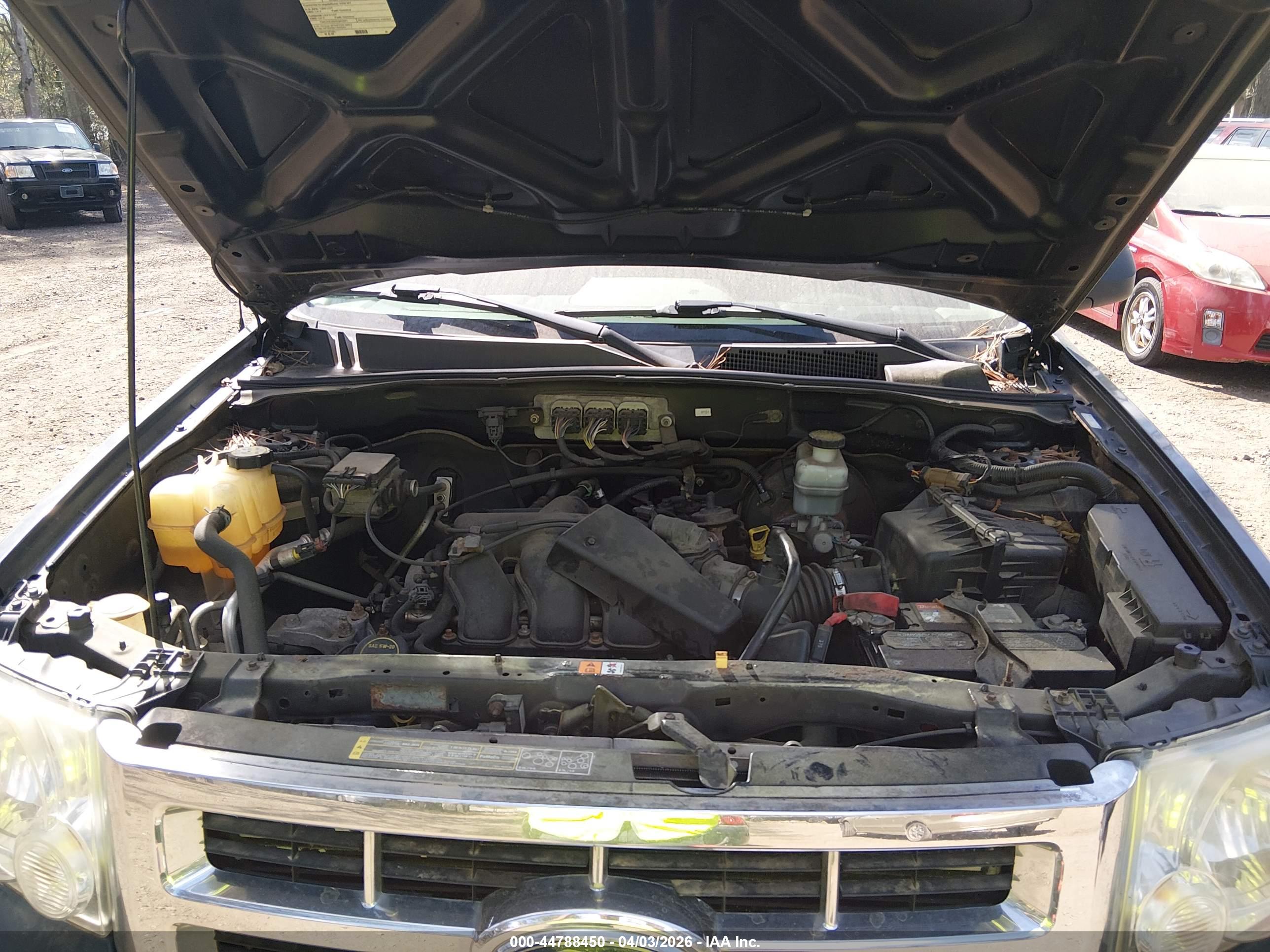 FORD ESCAPE image 10