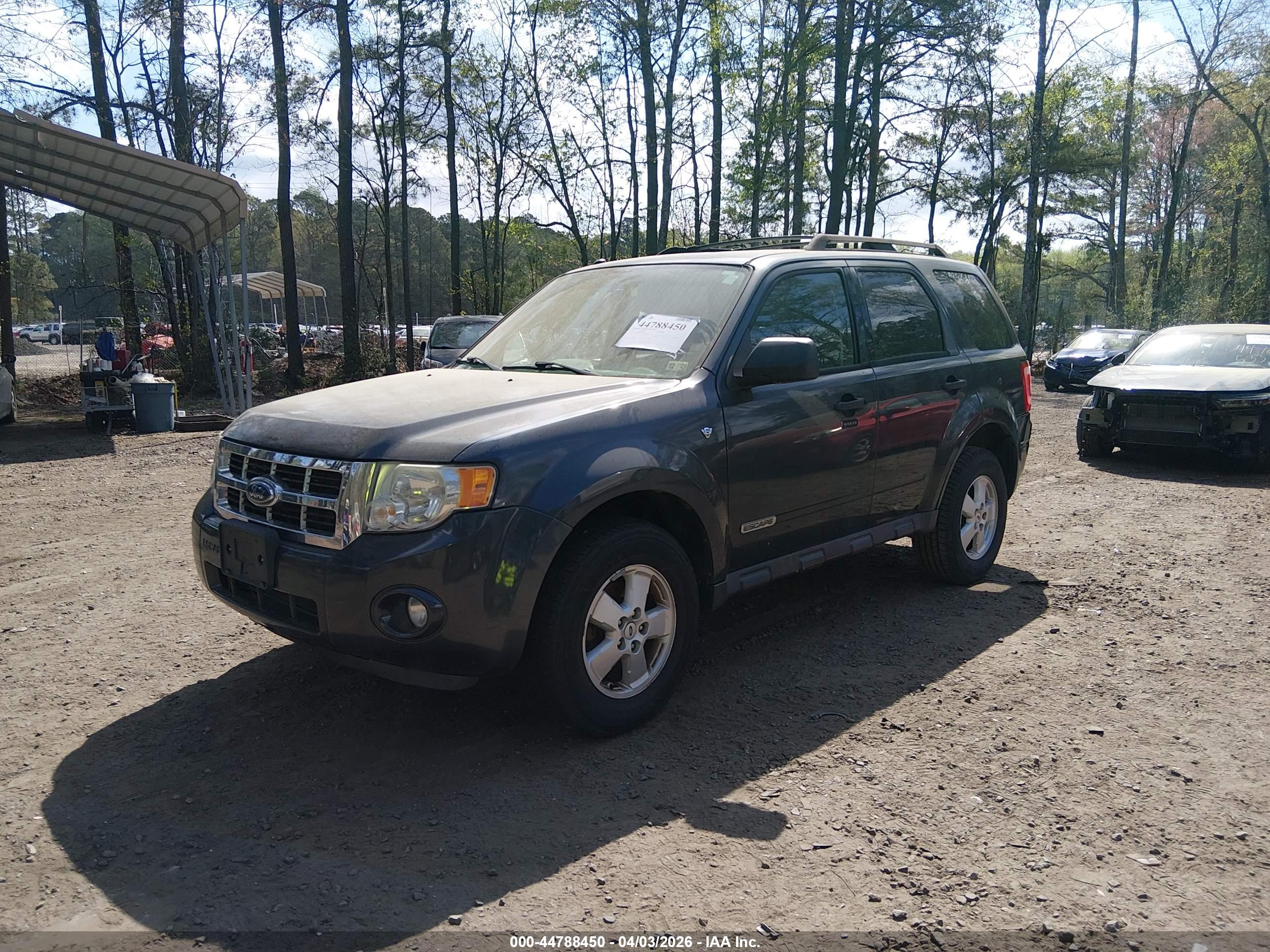 FORD ESCAPE image 2