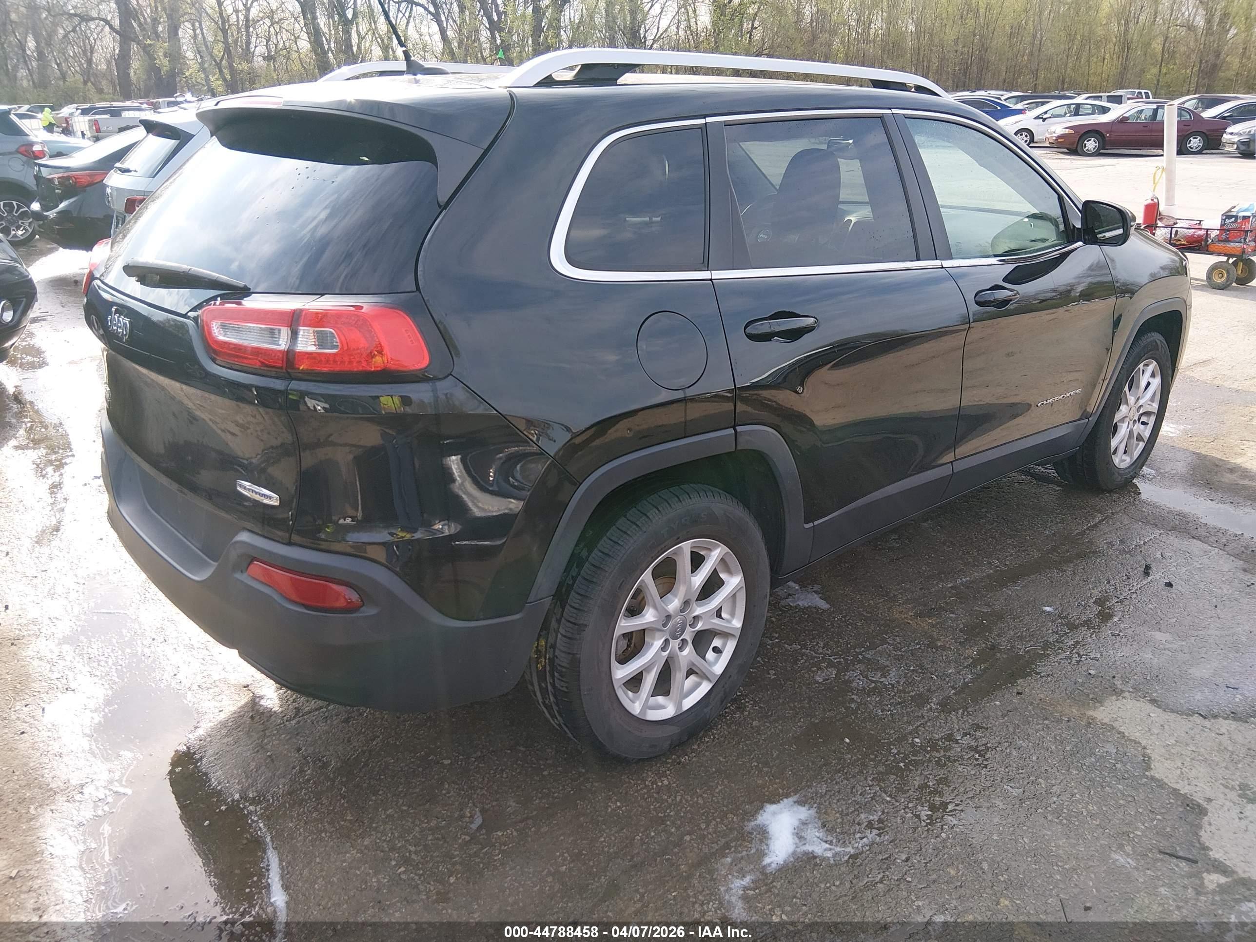 JEEP CHEROKEE image 4