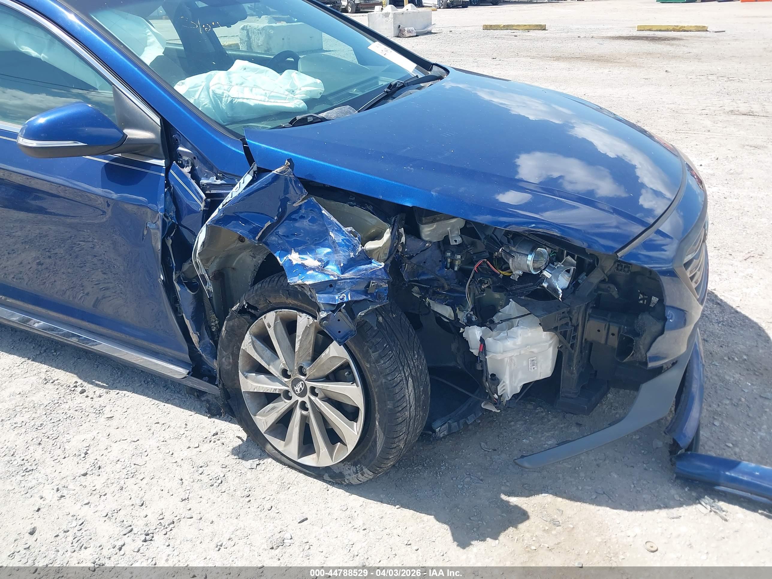 HYUNDAI SONATA image 6