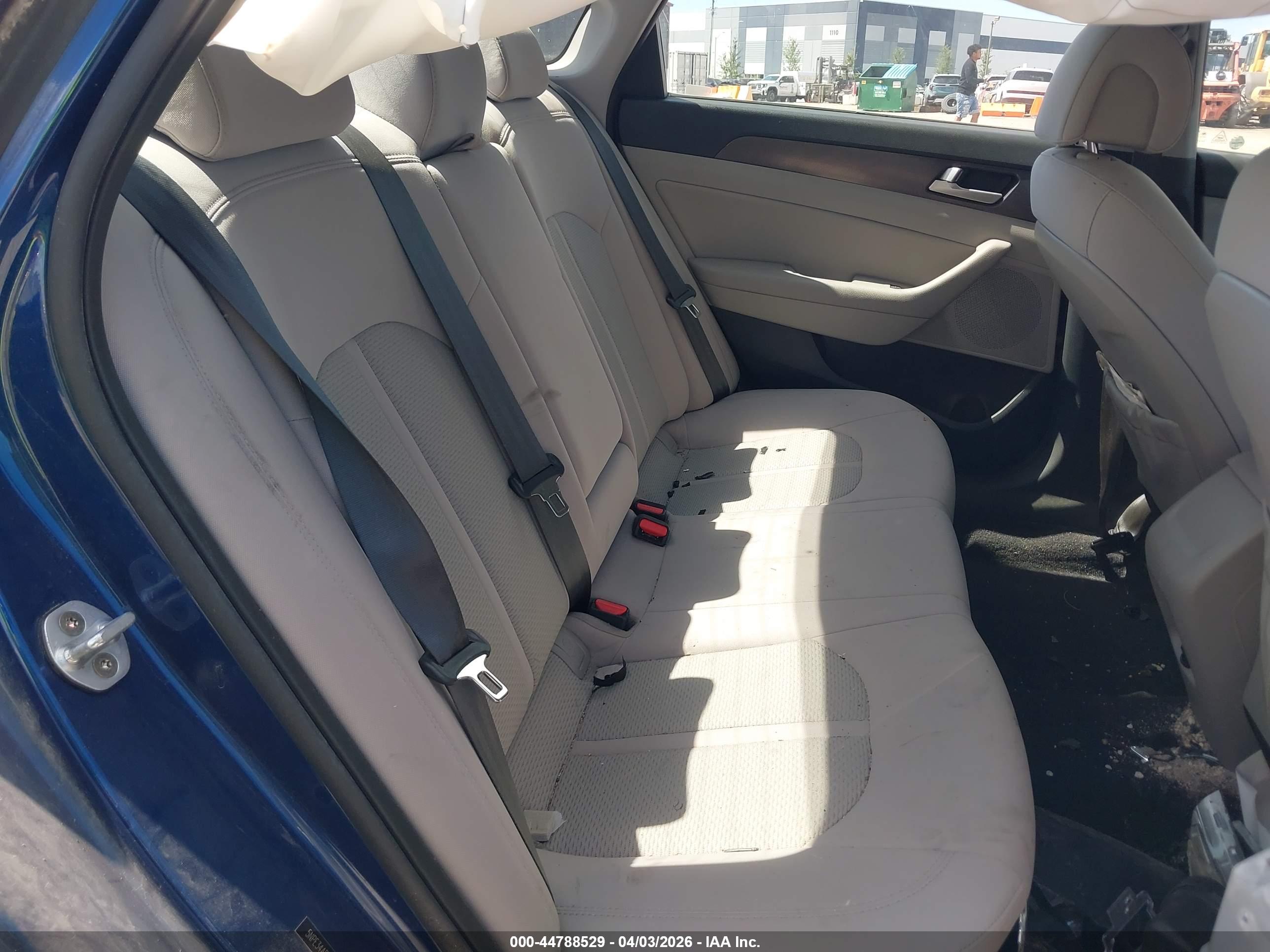 HYUNDAI SONATA image 8