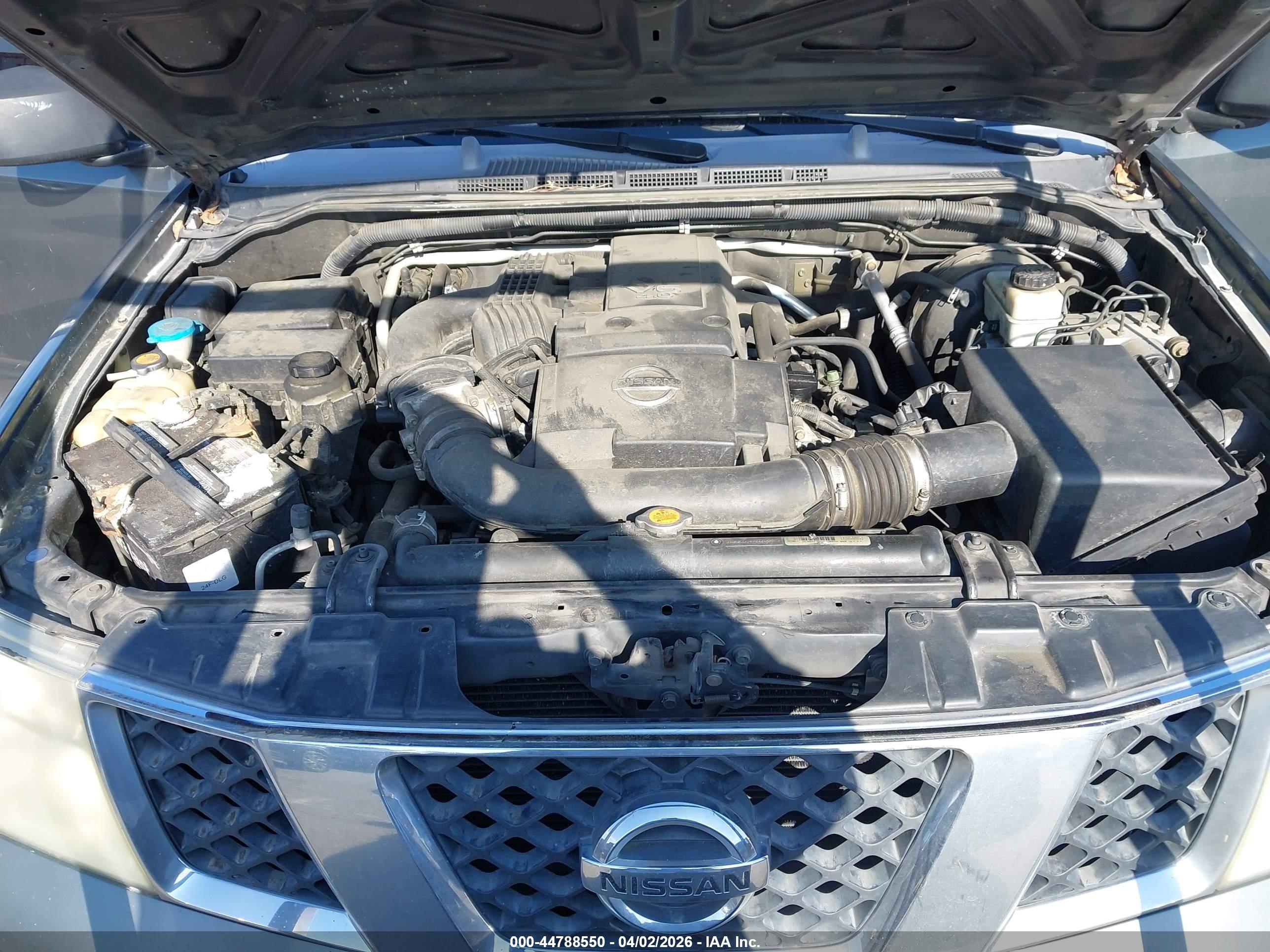 NISSAN FRONTIER image 10