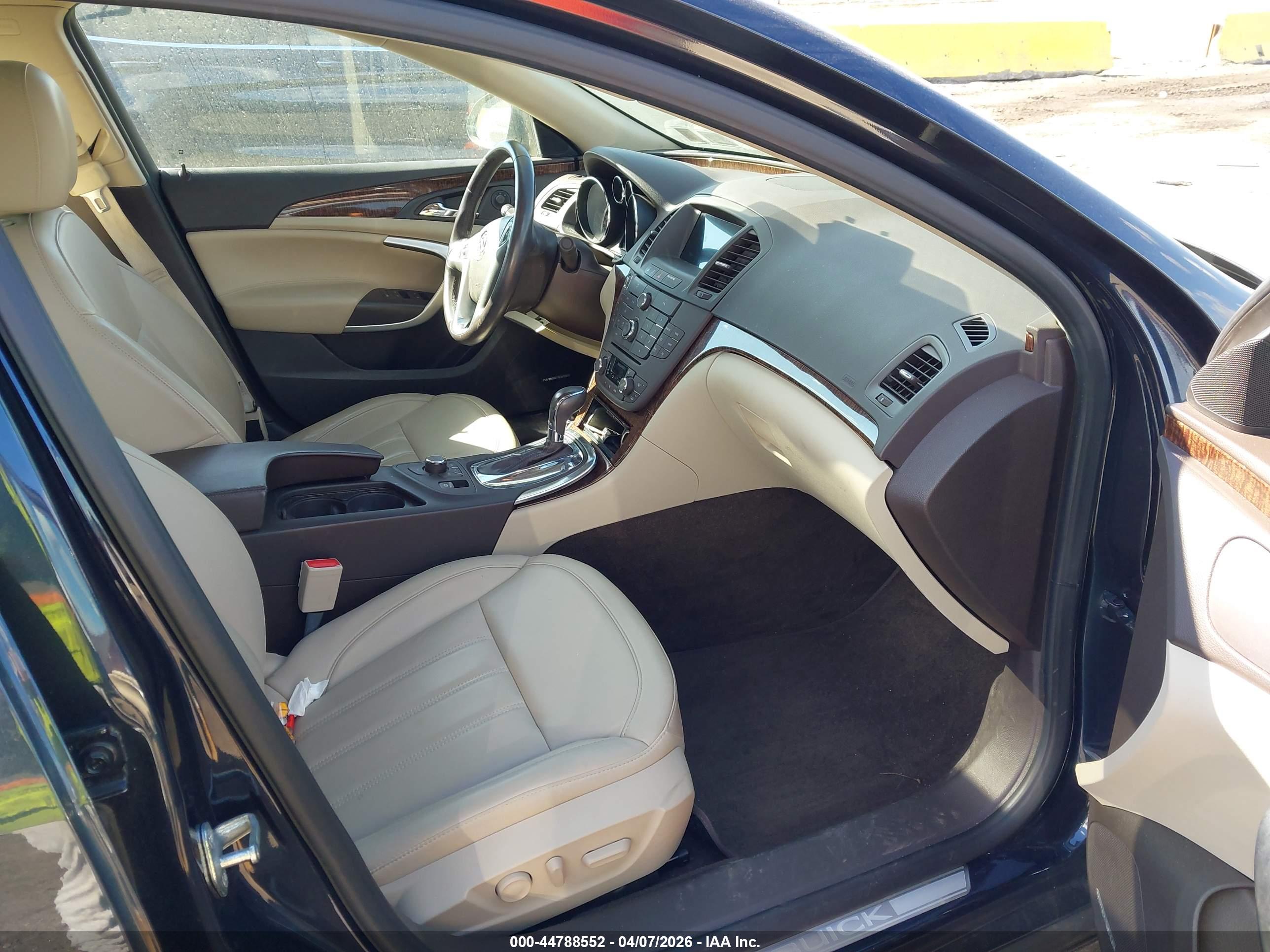 BUICK REGAL image 5