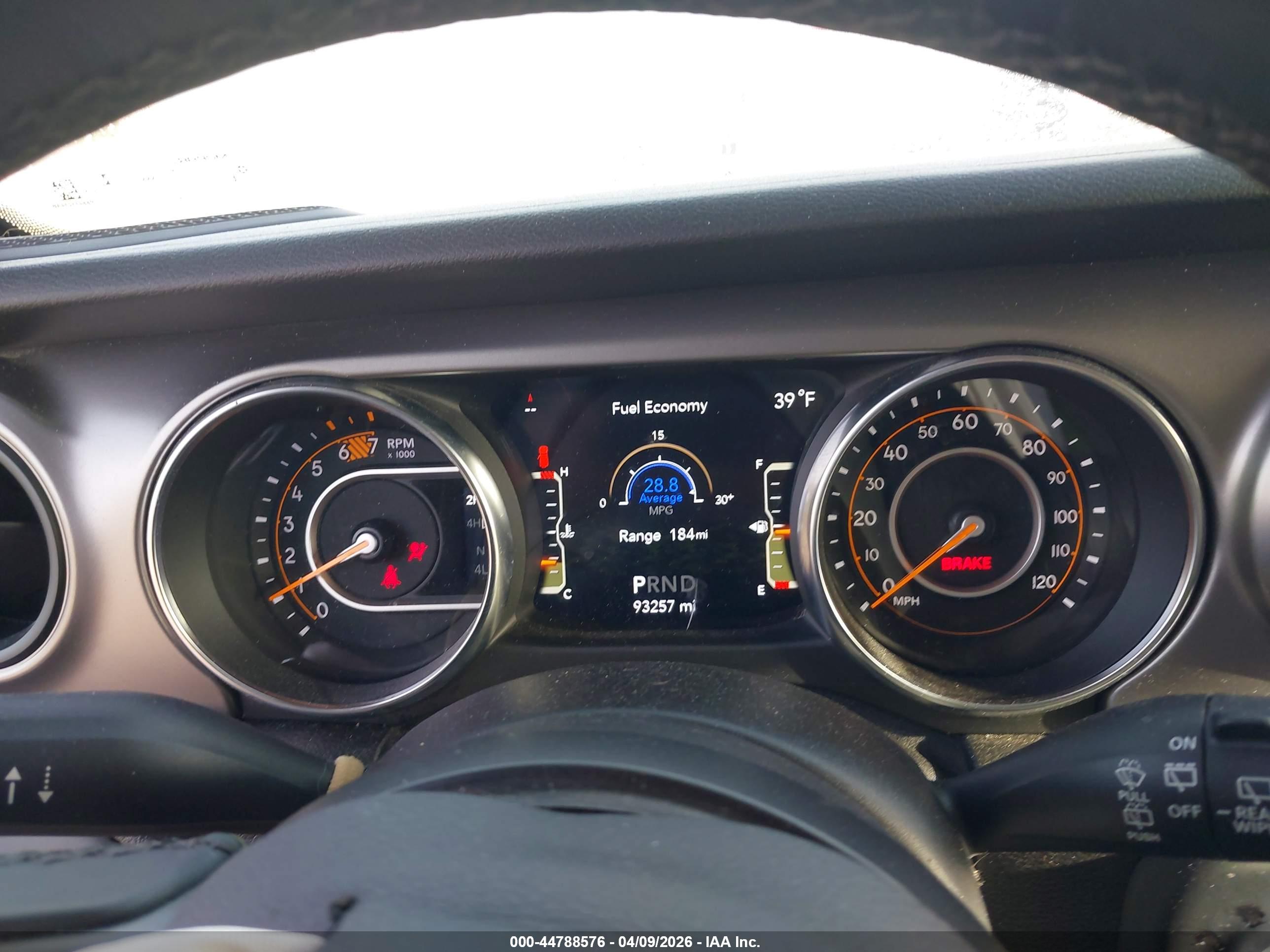 JEEP WRANGLER image 7