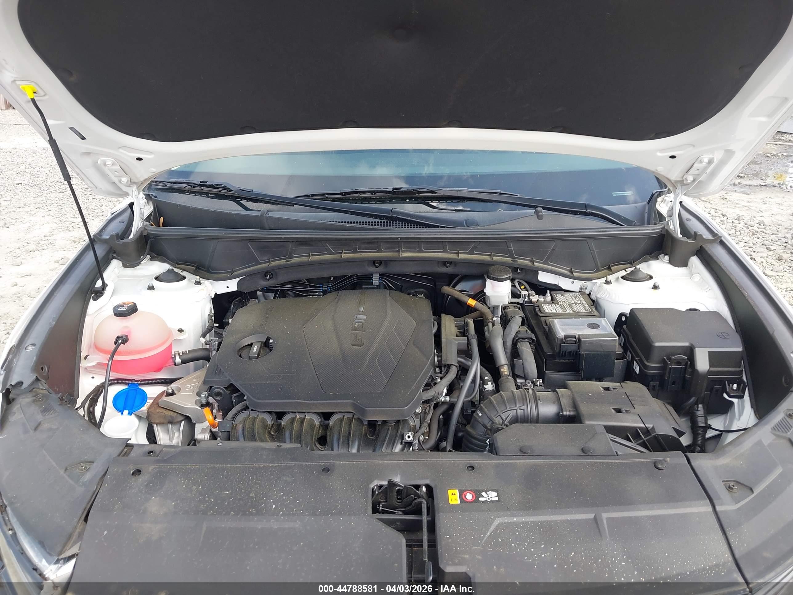 HYUNDAI TUCSON image 10