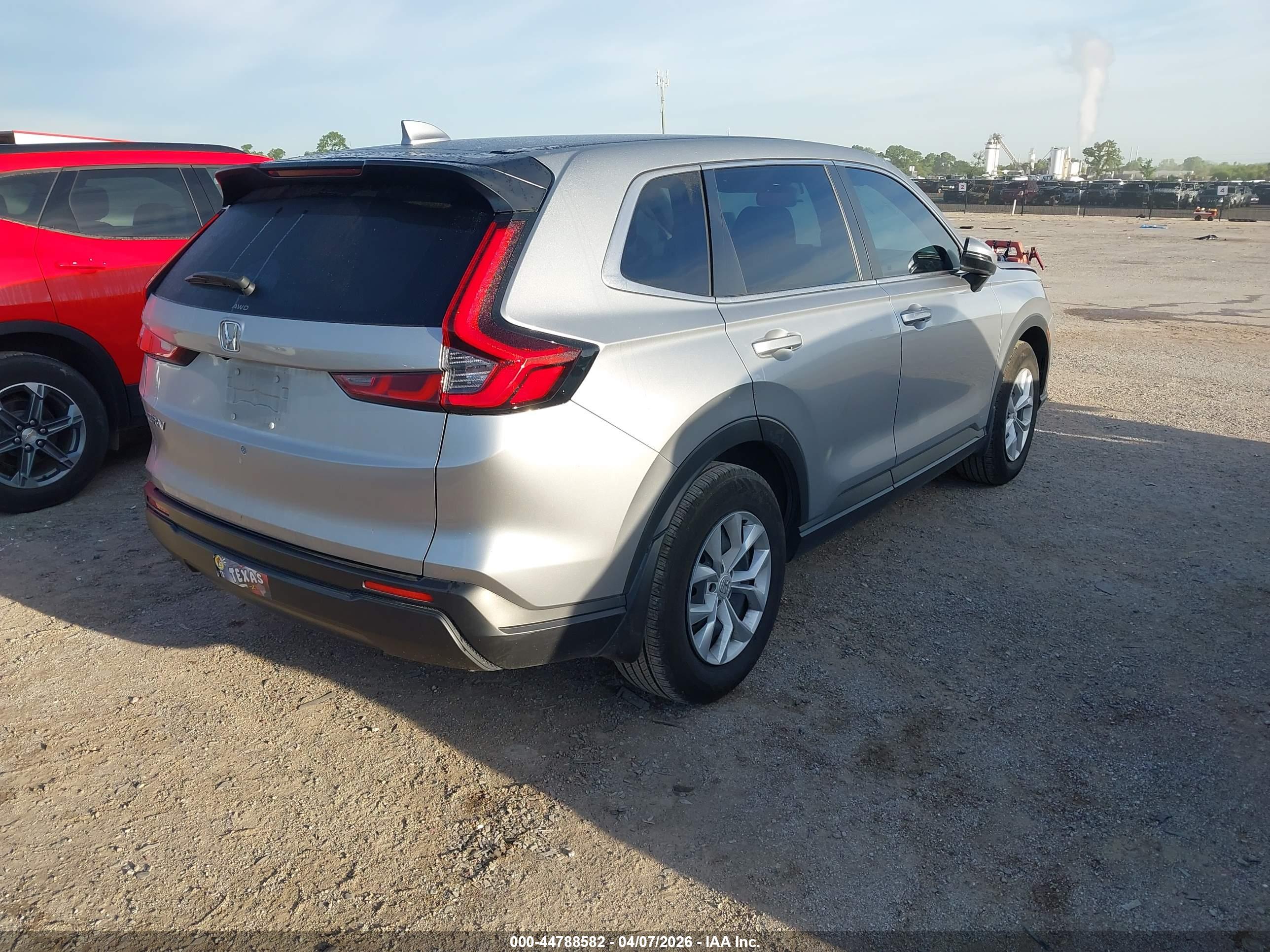 HONDA CR-V image 4