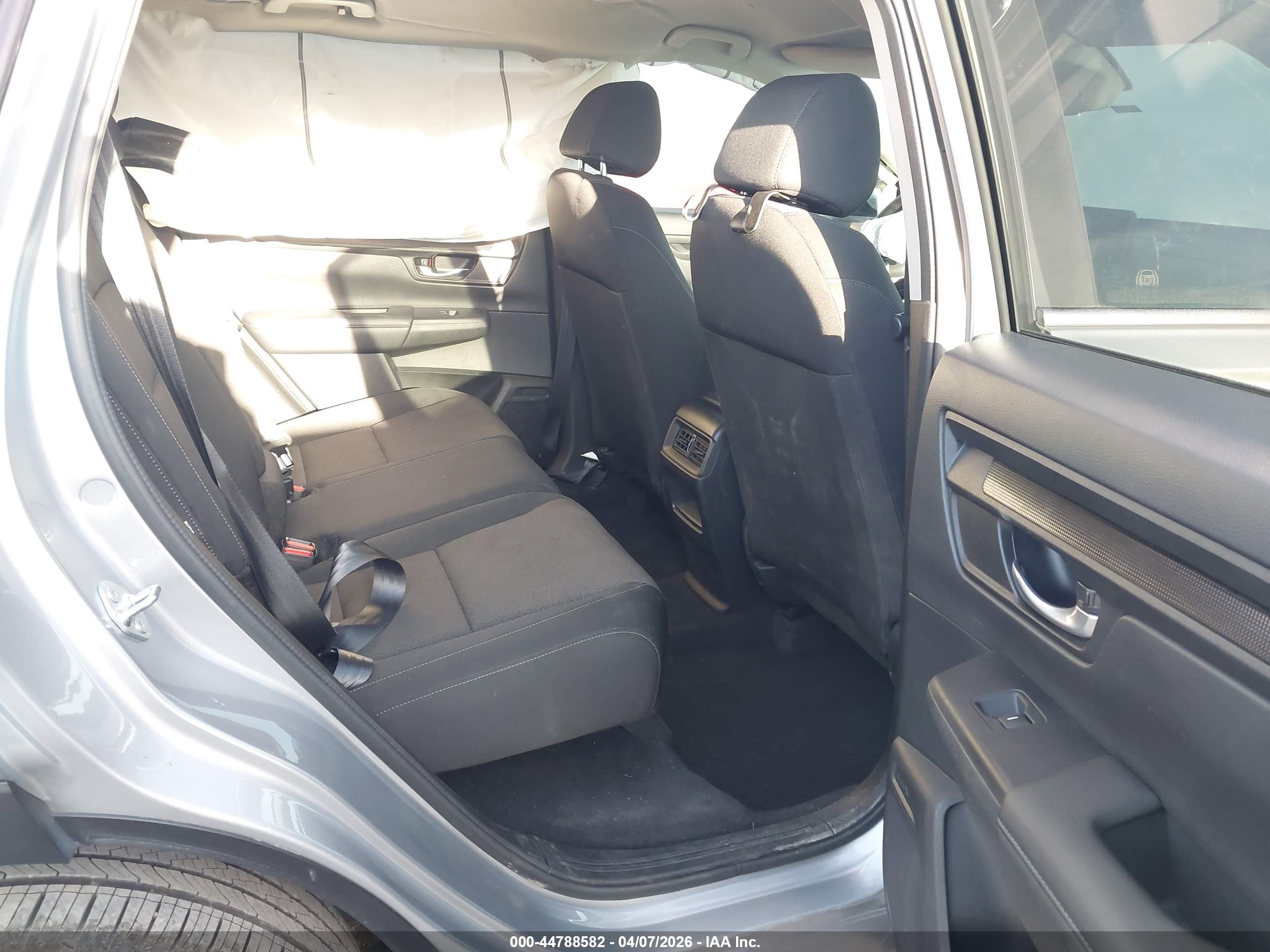 HONDA CR-V image 8