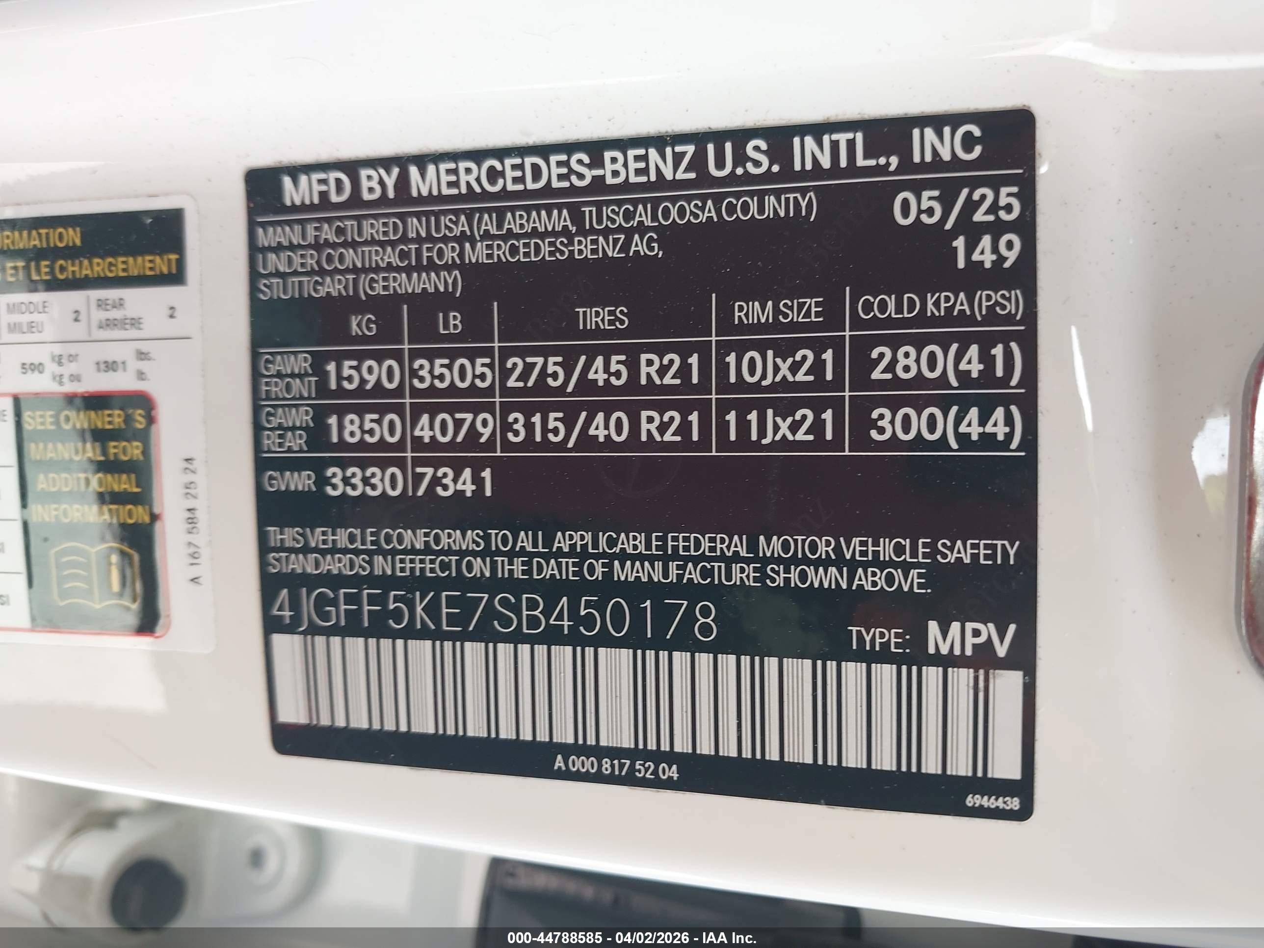 MERCEDES-BENZ GLS image 9