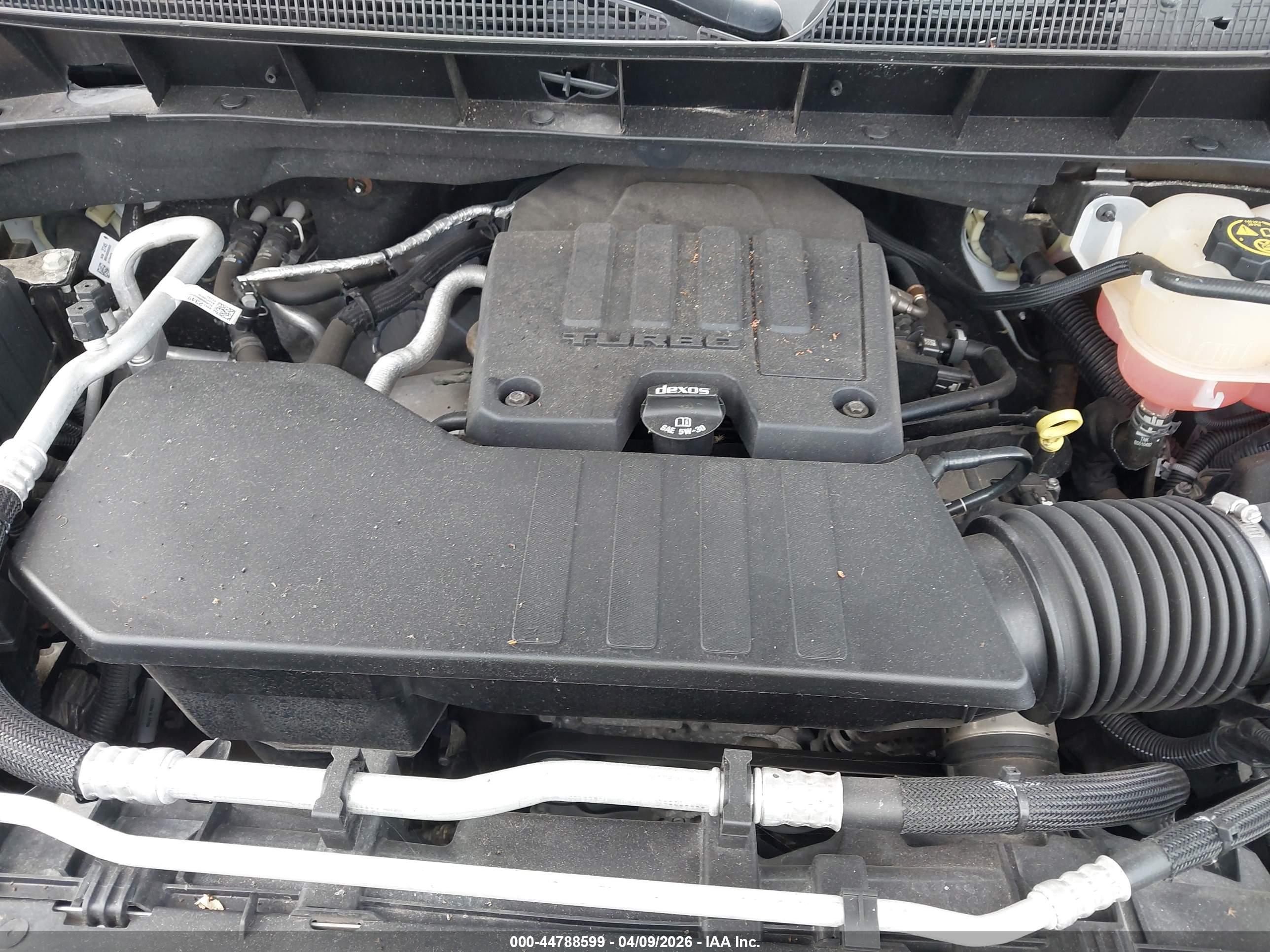 CHEVROLET SILVERADO image 10