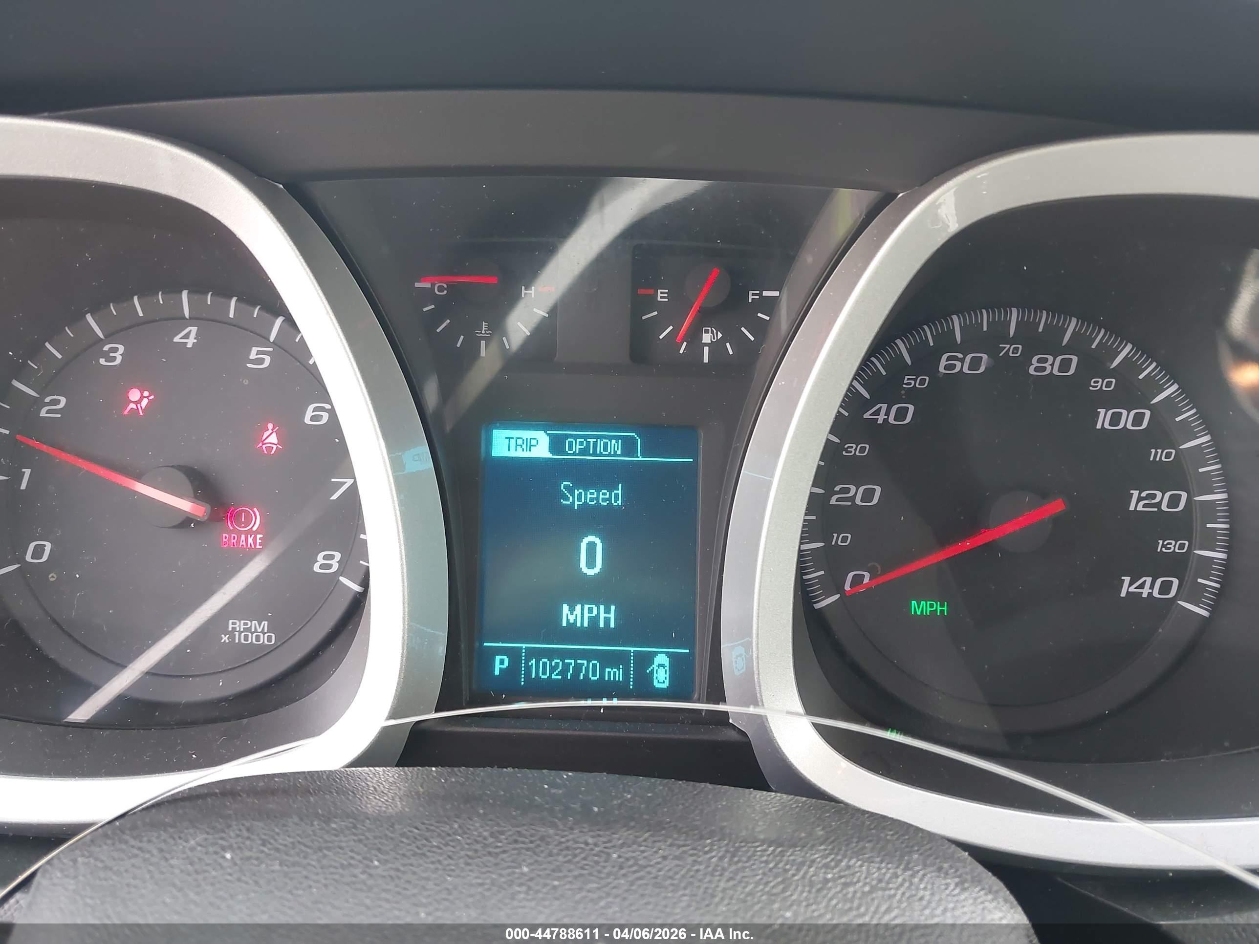 CHEVROLET EQUINOX image 7