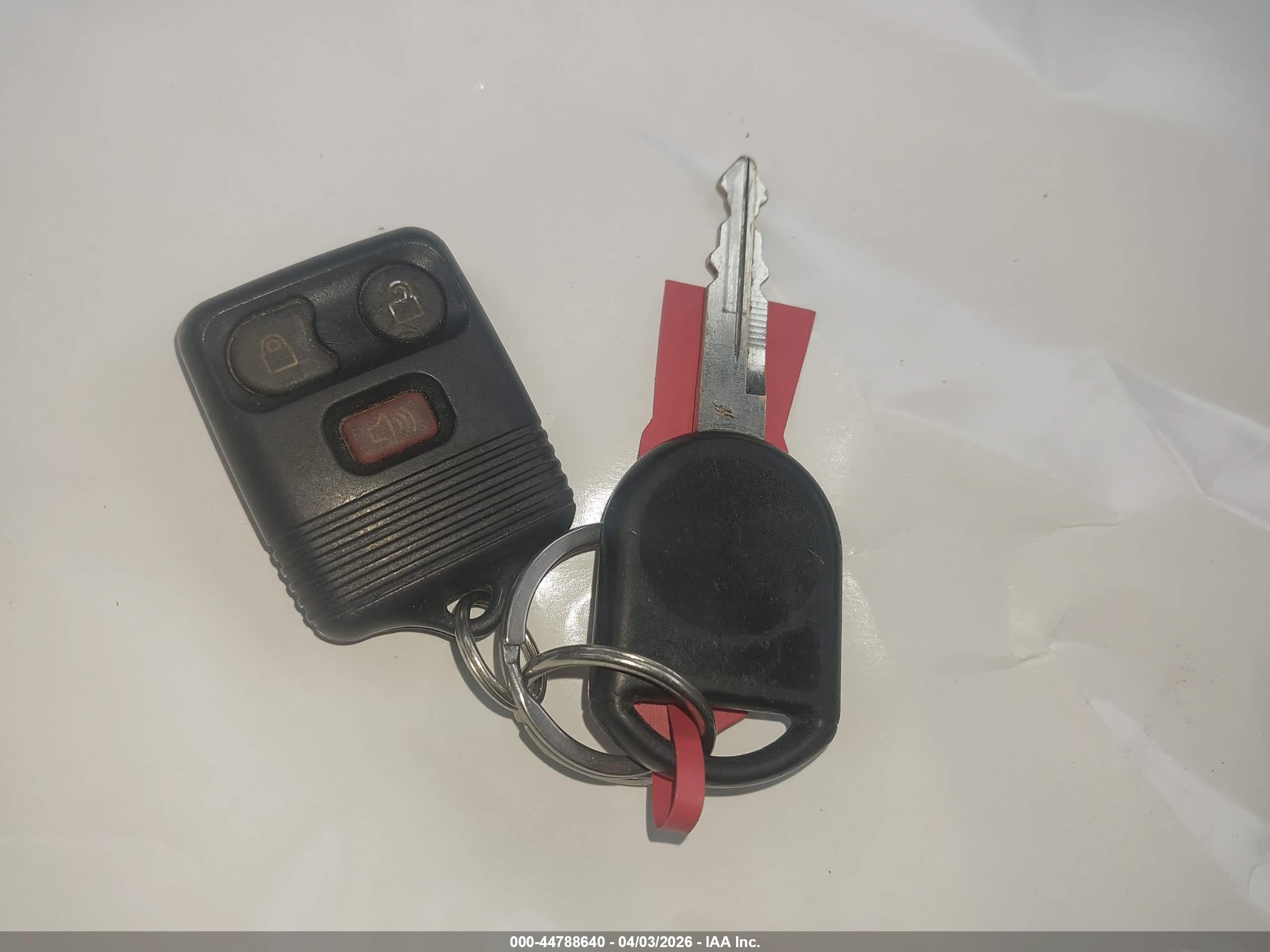 FORD ESCAPE image 11
