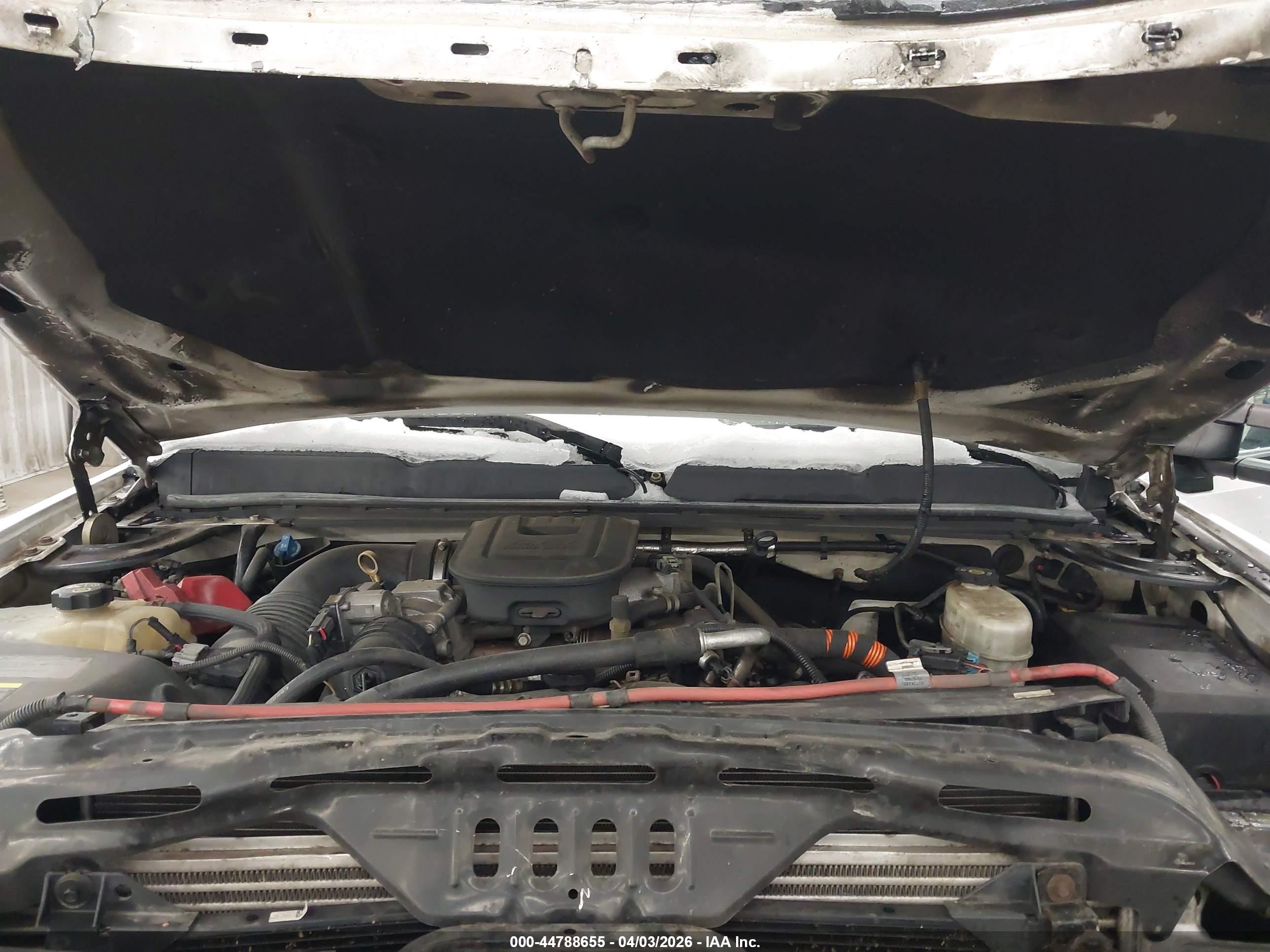 CHEVROLET SILVERADO image 10